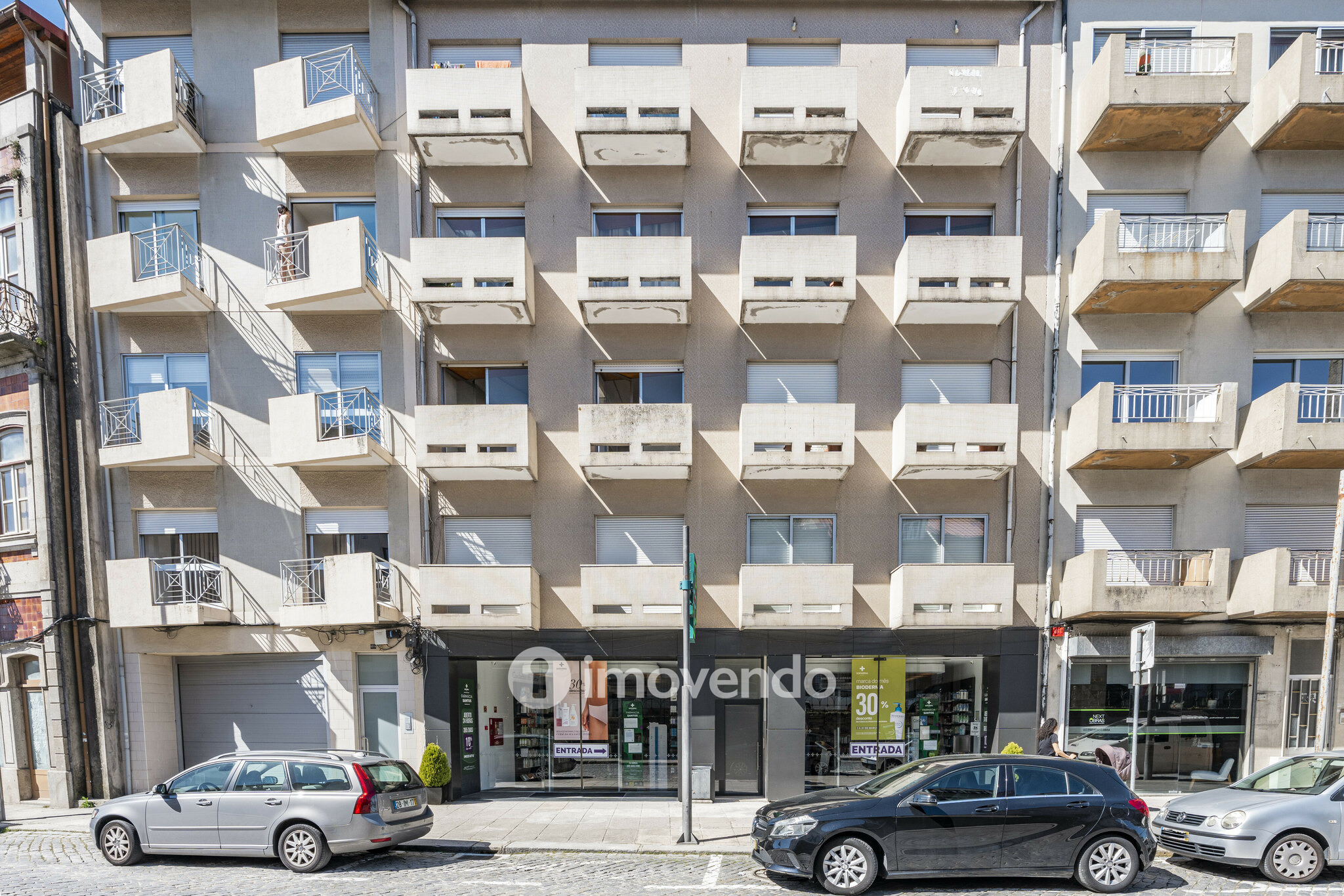 Apartamento T2+1, com áreas amplas e arrecadação, no centro de Braga