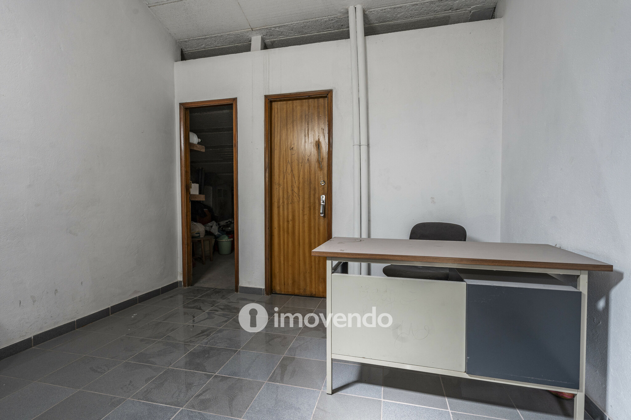 Apartamento T2+1, com áreas amplas e arrecadação, no centro de Braga