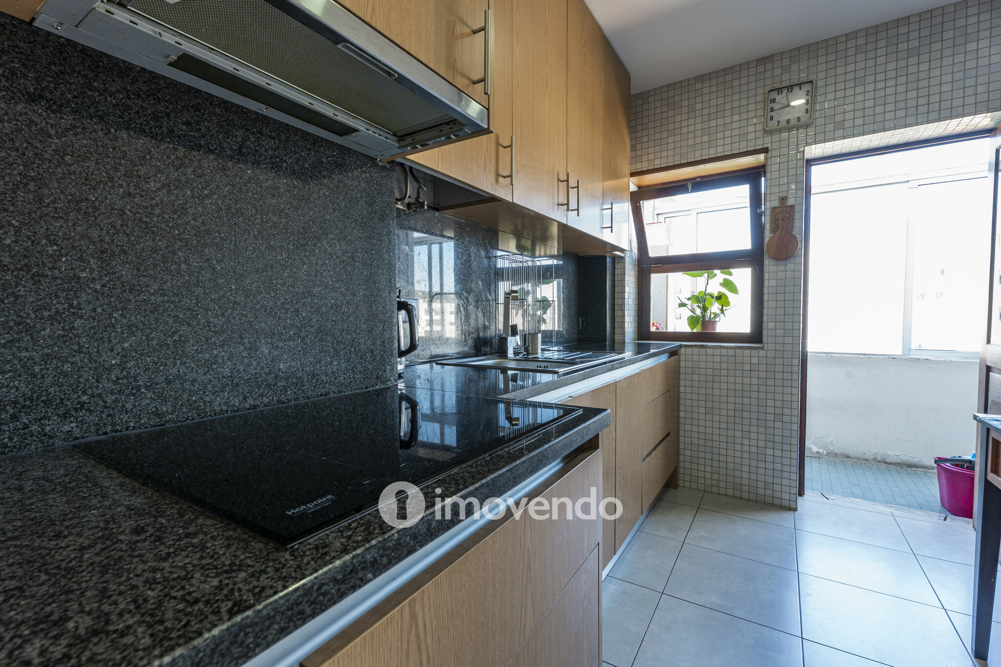 Apartamento T2+1, com áreas amplas e arrecadação, no centro de Braga