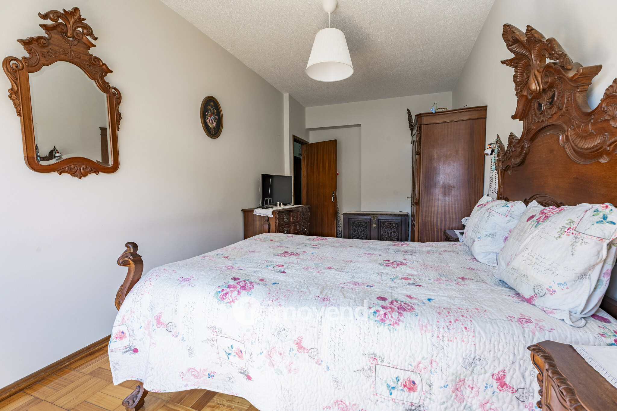 Apartamento T2+1, com áreas amplas e arrecadação, no centro de Braga