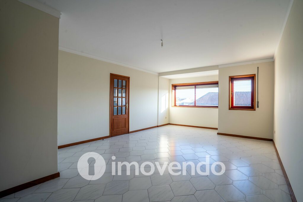 Apartamento T2 em Matosinhos, Porto com 92 m<sup>2</sup> por 330.000