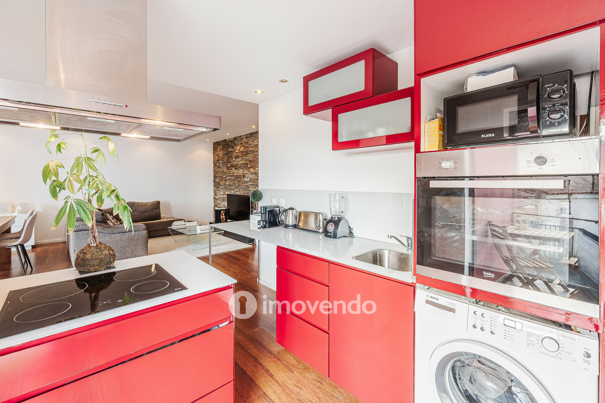 Apartamento T2 totalmente remodelado, em Arruda dos Vinhos