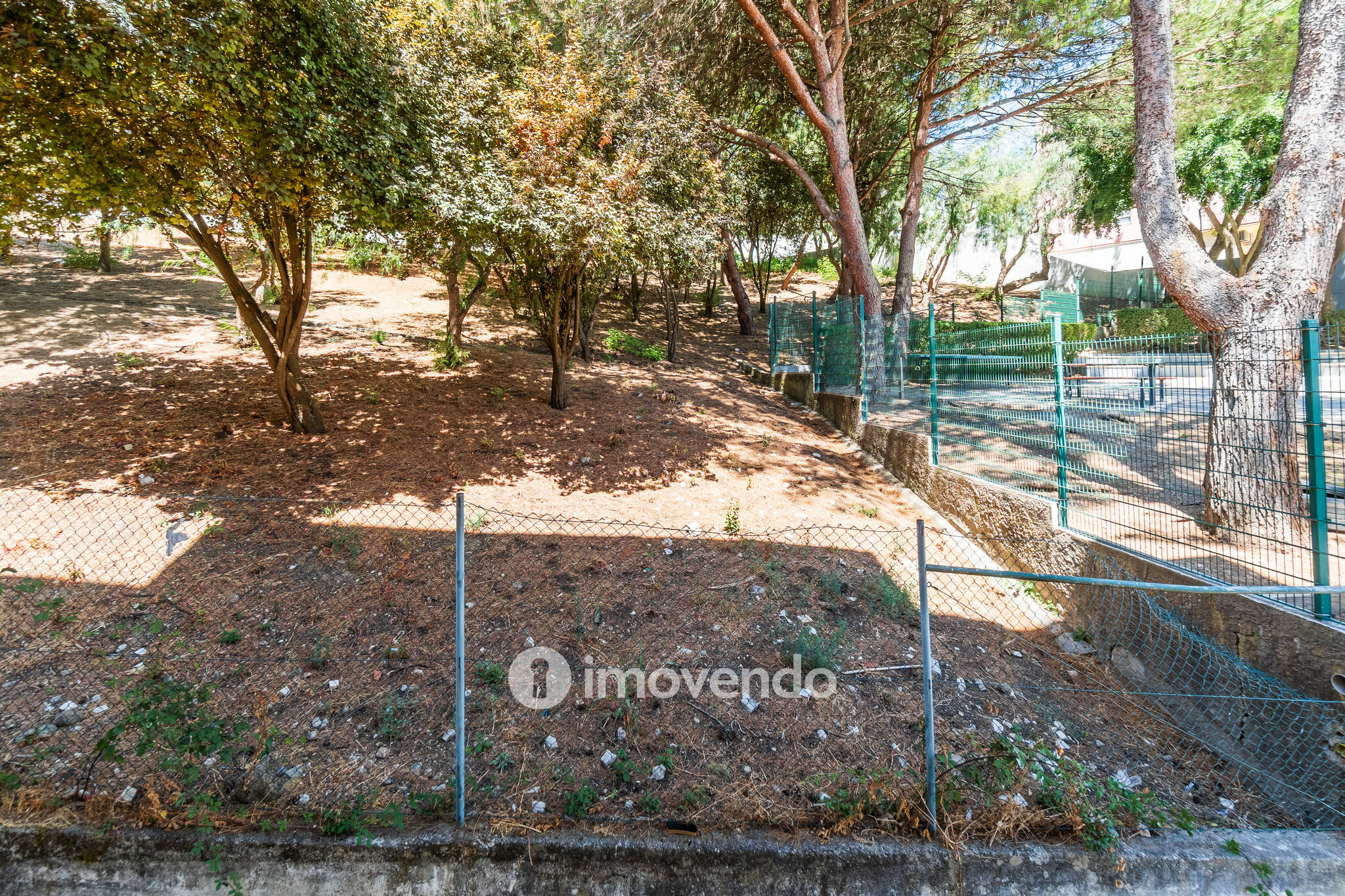 Apartamento T1 pronto a ocupar, próximo da praia, em Paço de Arcos