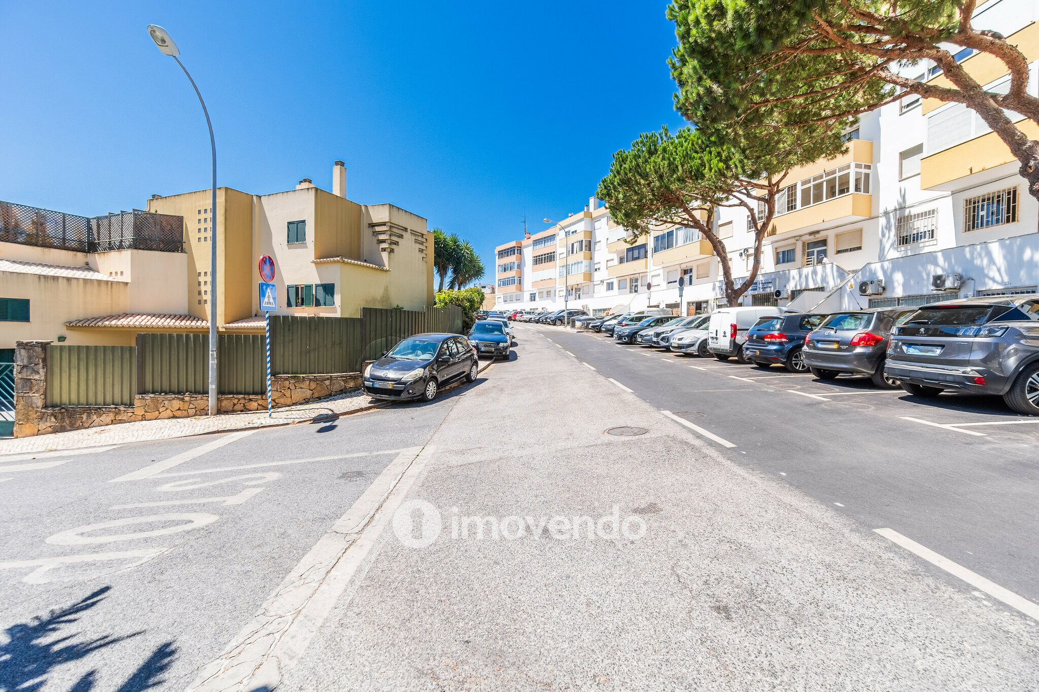 Apartamento T1 pronto a ocupar, próximo da praia, em Paço de Arcos