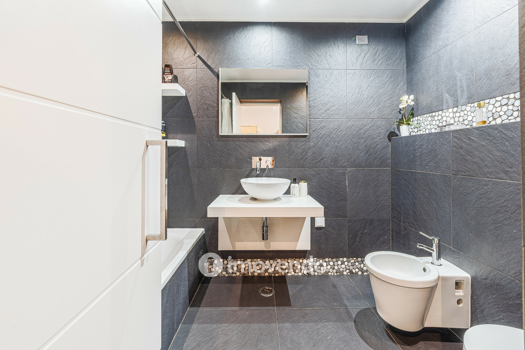 Apartamento T2 totalmente remodelado, em Arruda dos Vinhos