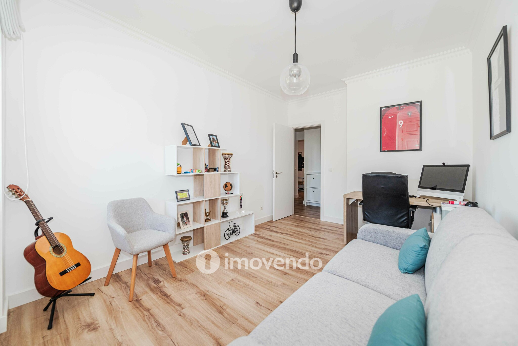 Apartamento T3 exclusivo, com garagem e cozinha equipada, na Beloura