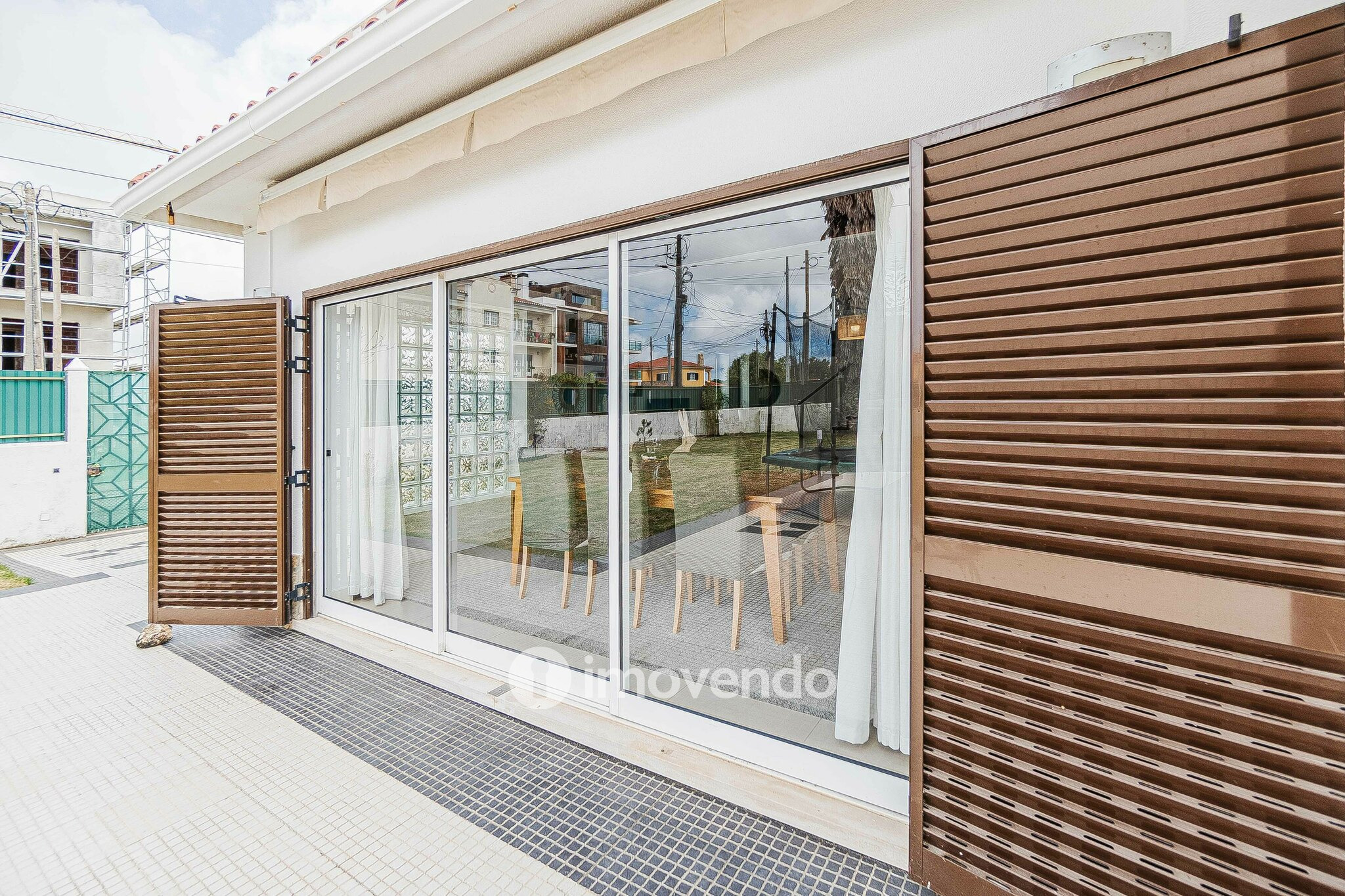 Moradia T4, com garagem e piscina, em Pinhal de Frades, Ericeira