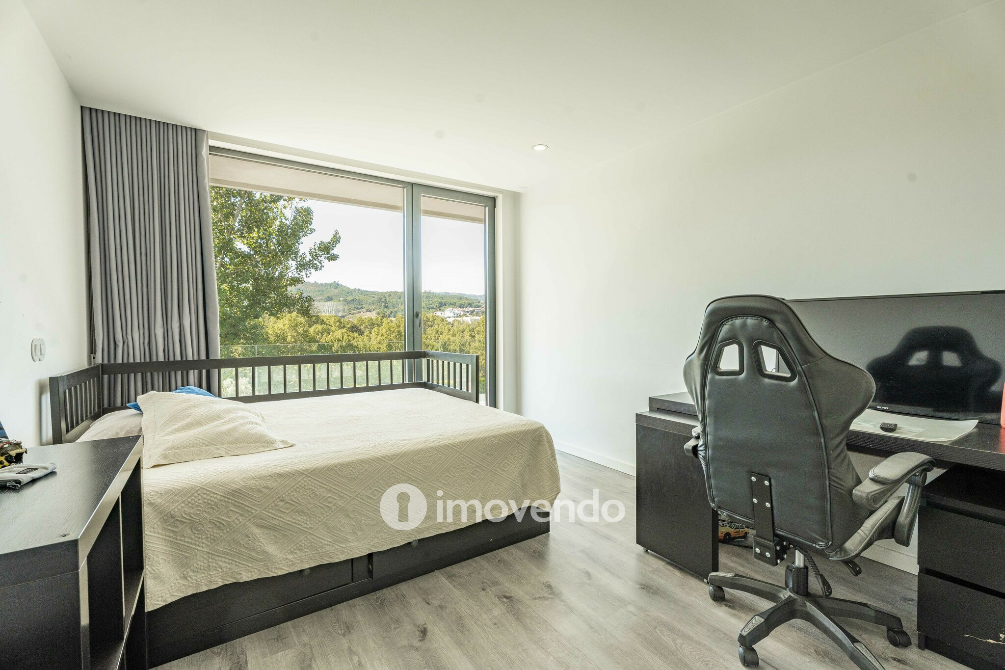 Moradia T3 única, mobilada e equipada, em Cabeceiras de Basto