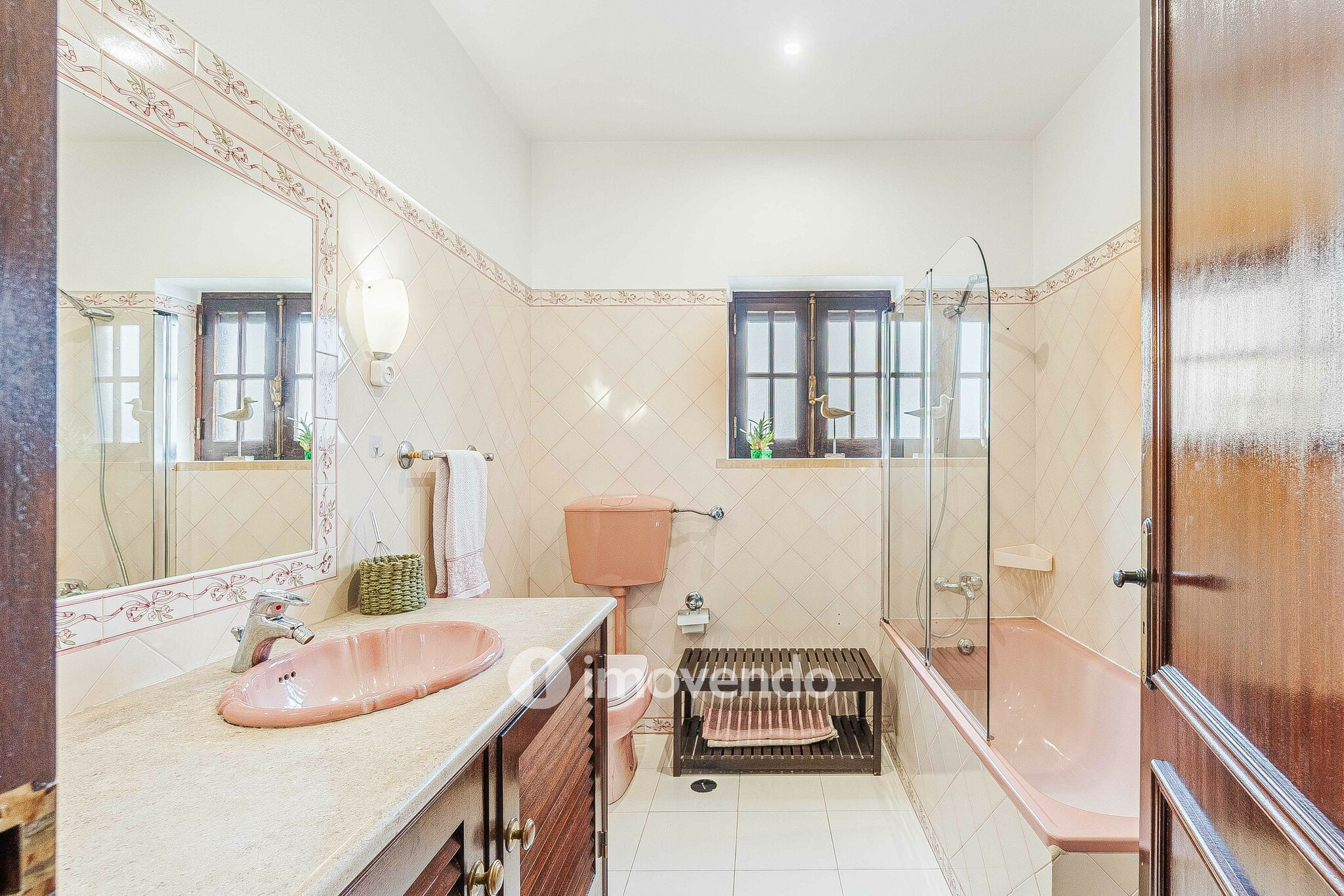 Moradia T4, com garagem e piscina, em Pinhal de Frades, Ericeira