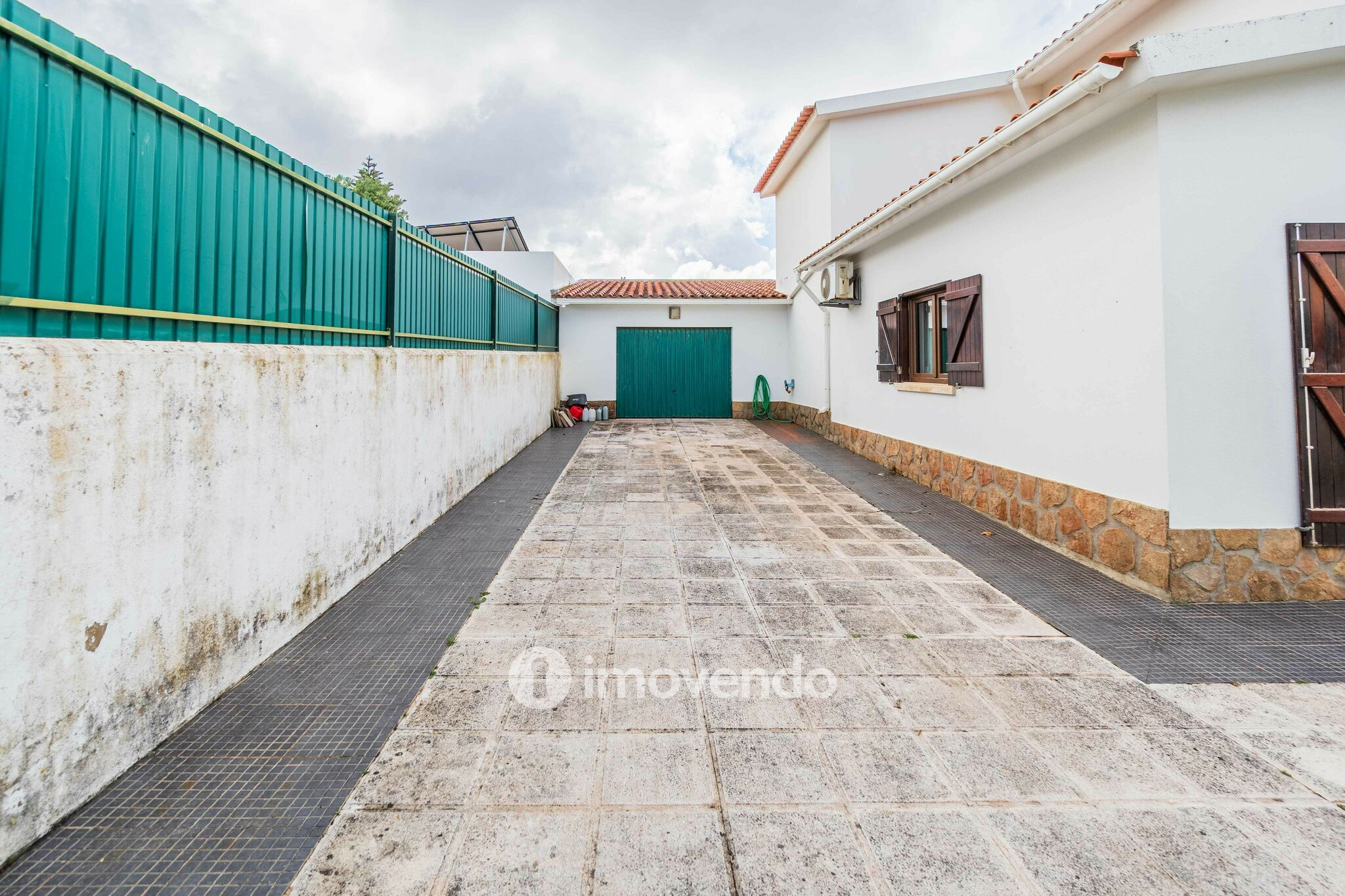Moradia T4, com garagem e piscina, em Pinhal de Frades, Ericeira