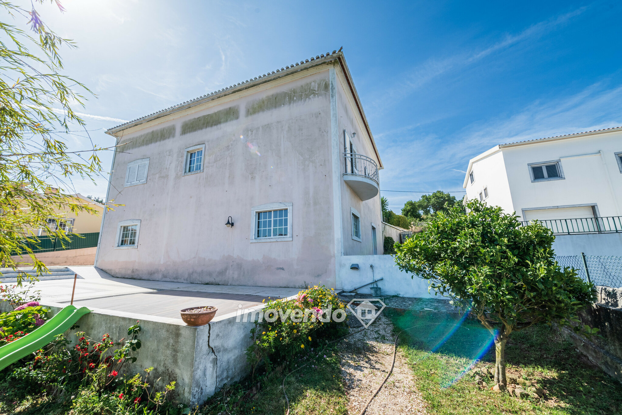 Magnífica moradia independente em Mafra