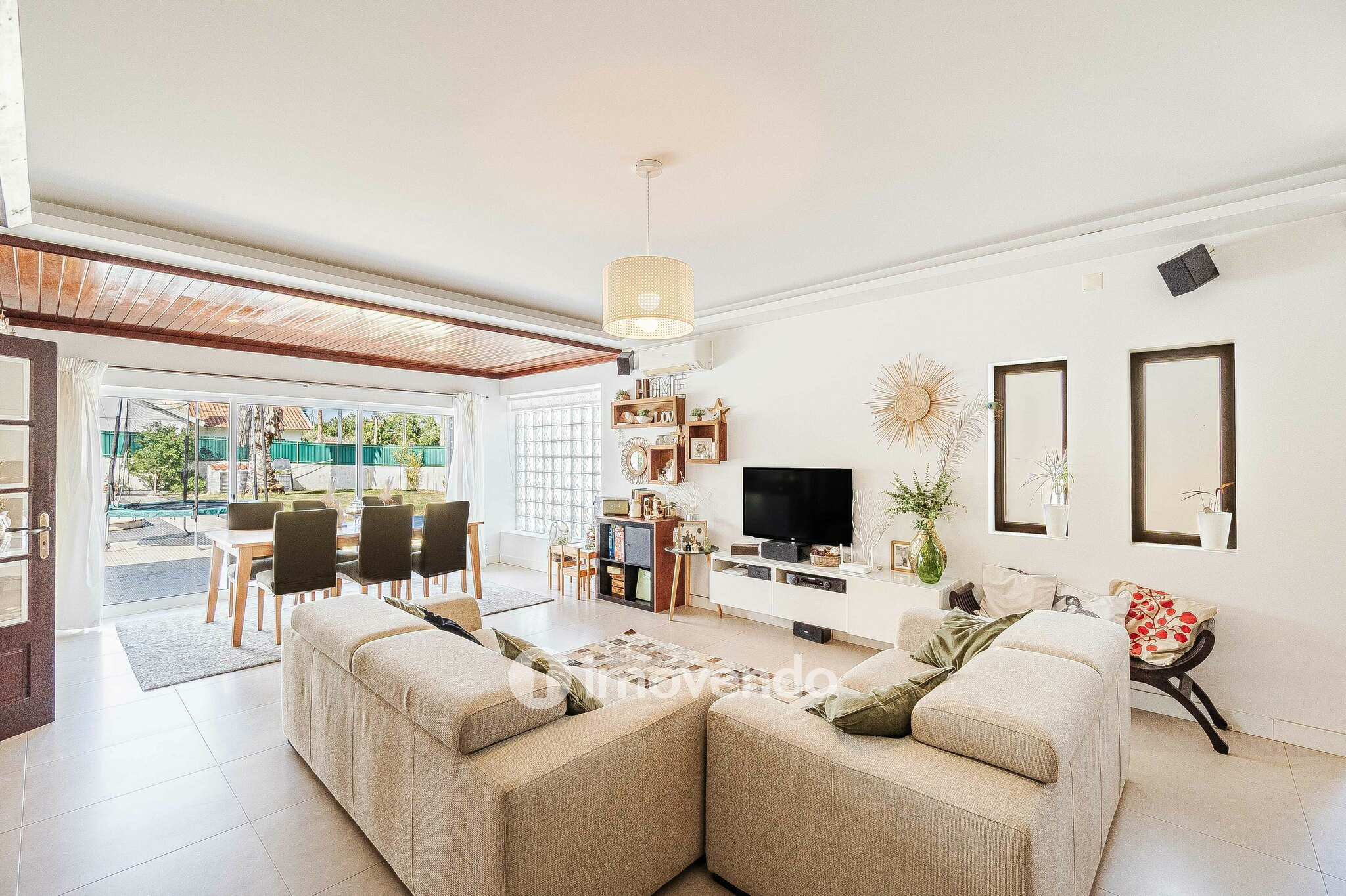 Moradia T4, com garagem e piscina, em Pinhal de Frades, Ericeira