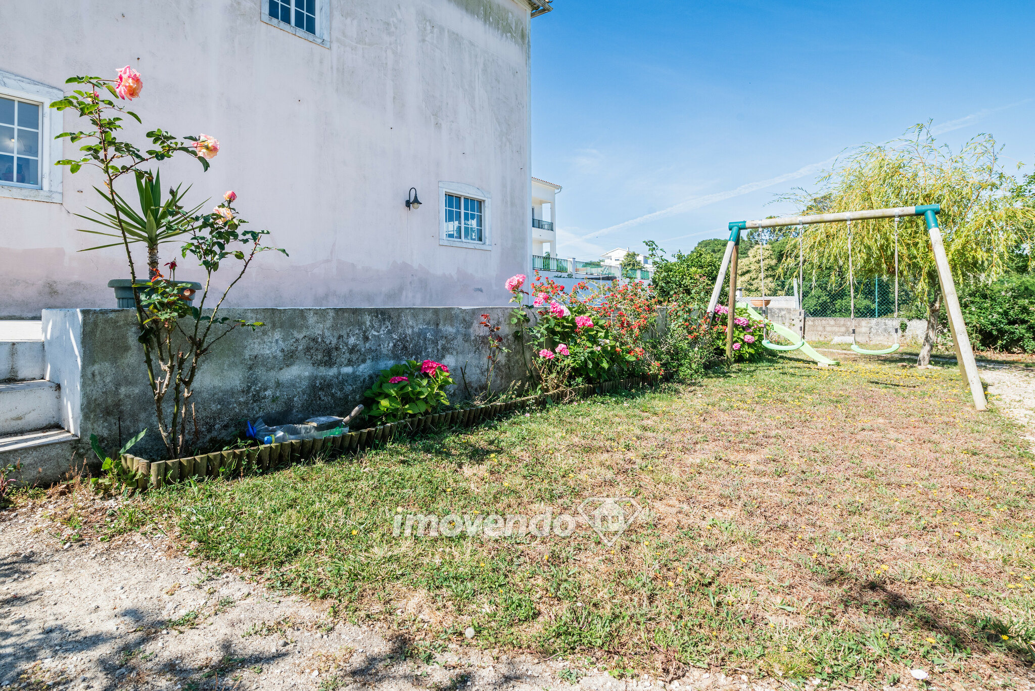 Magnífica moradia independente em Mafra