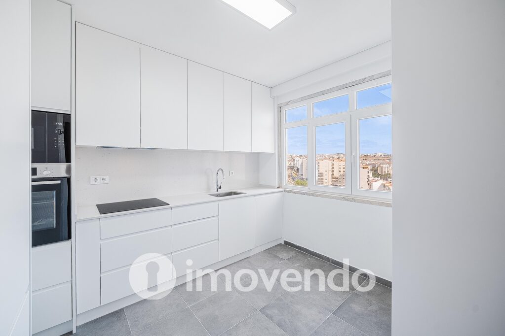 Apartamento T2 em Amadora, Reboleira com 79 m<sup>2</sup> por 340.000