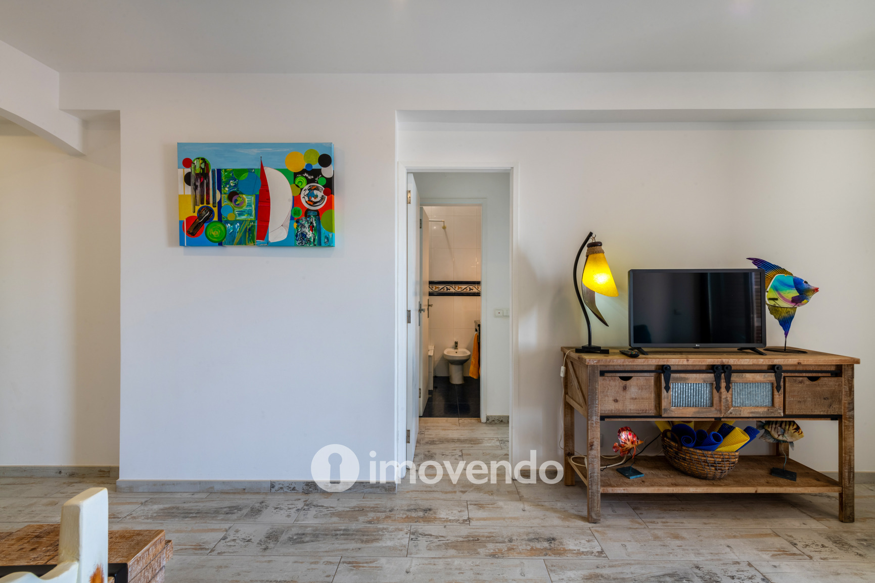 Apartamento T2, com cozinha equipada e vista mar, em Albufeira