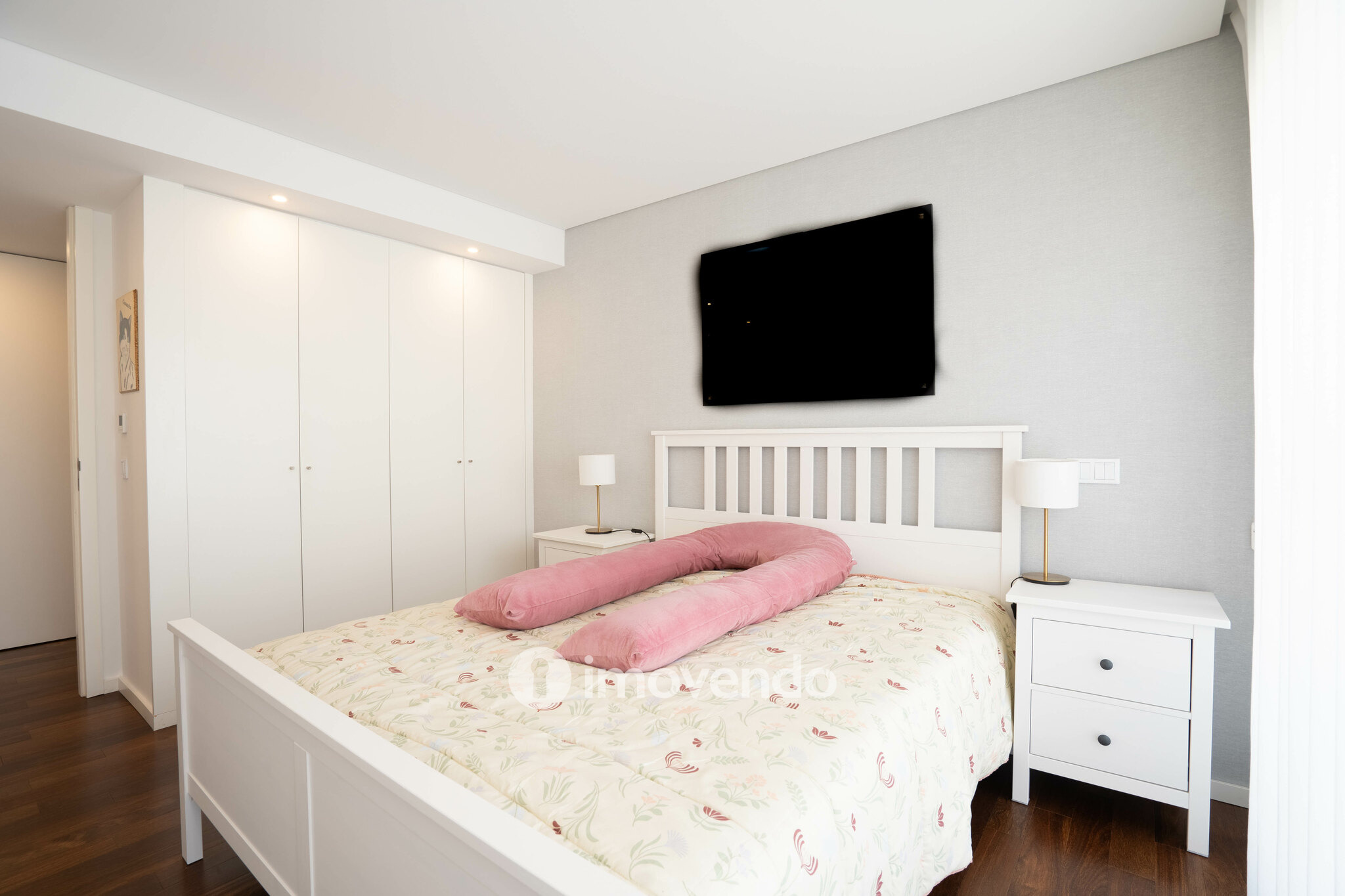 Penthouse T3 com varandas com vista mar e garagem, na Madalena