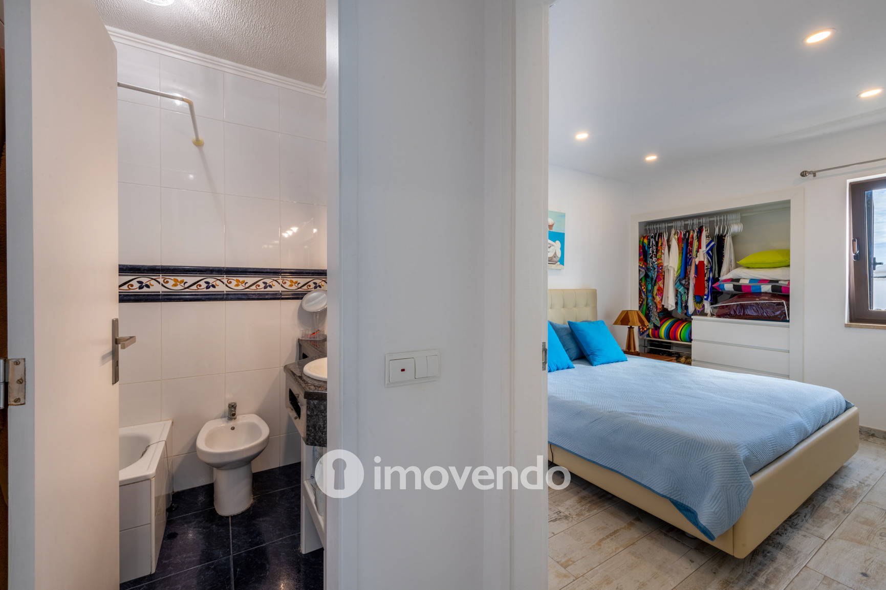 Apartamento T2, com cozinha equipada e vista mar, em Albufeira