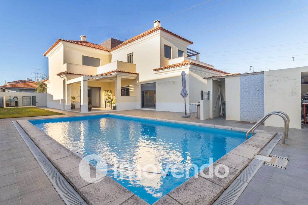 Moradia T5 em Setúbal, Gambia - Pontes com 581 m<sup>2</sup> por 998.880