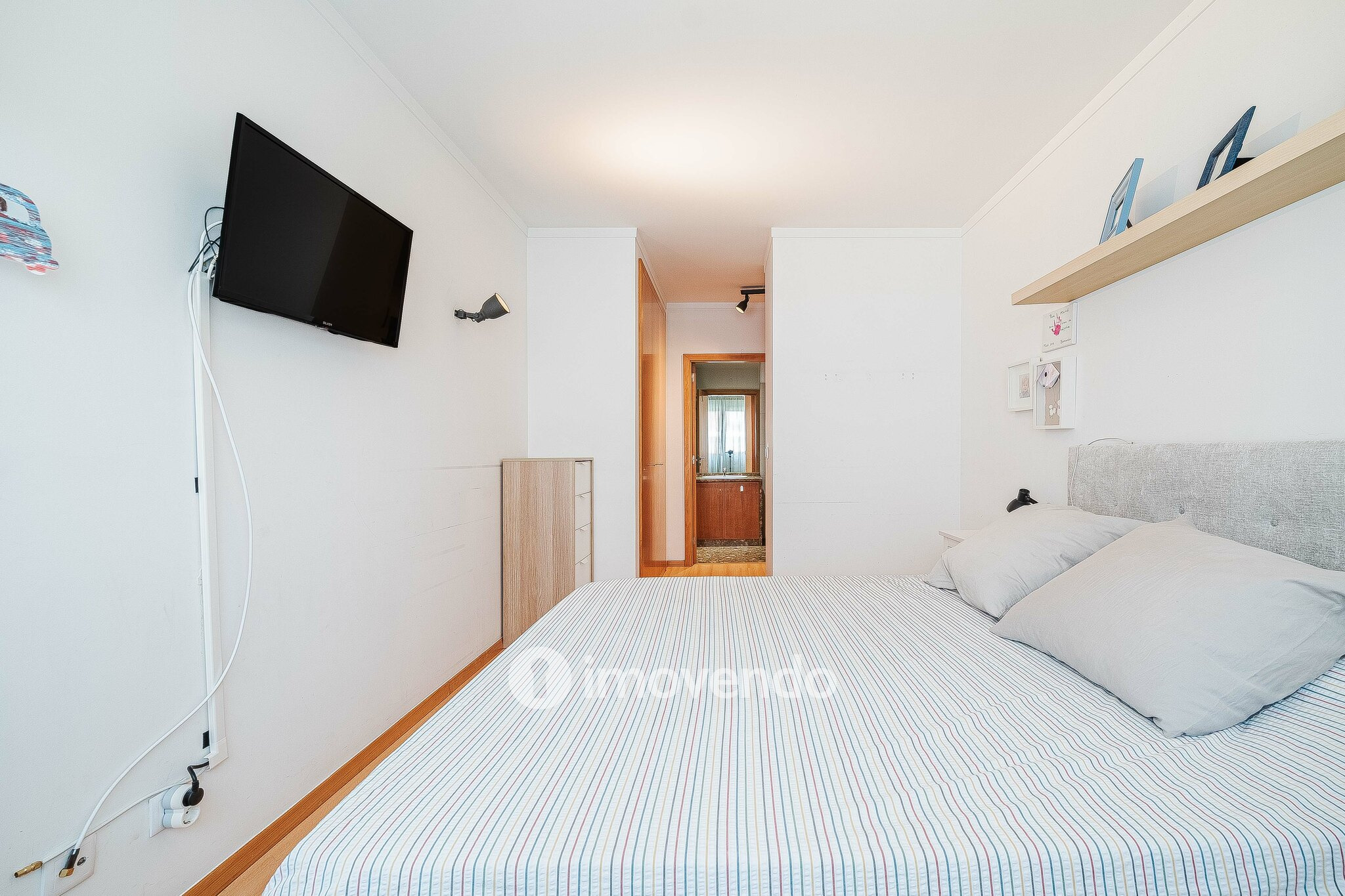 Apartamento T4, com estacionamento e arrecadação, na Alta de Lisboa
