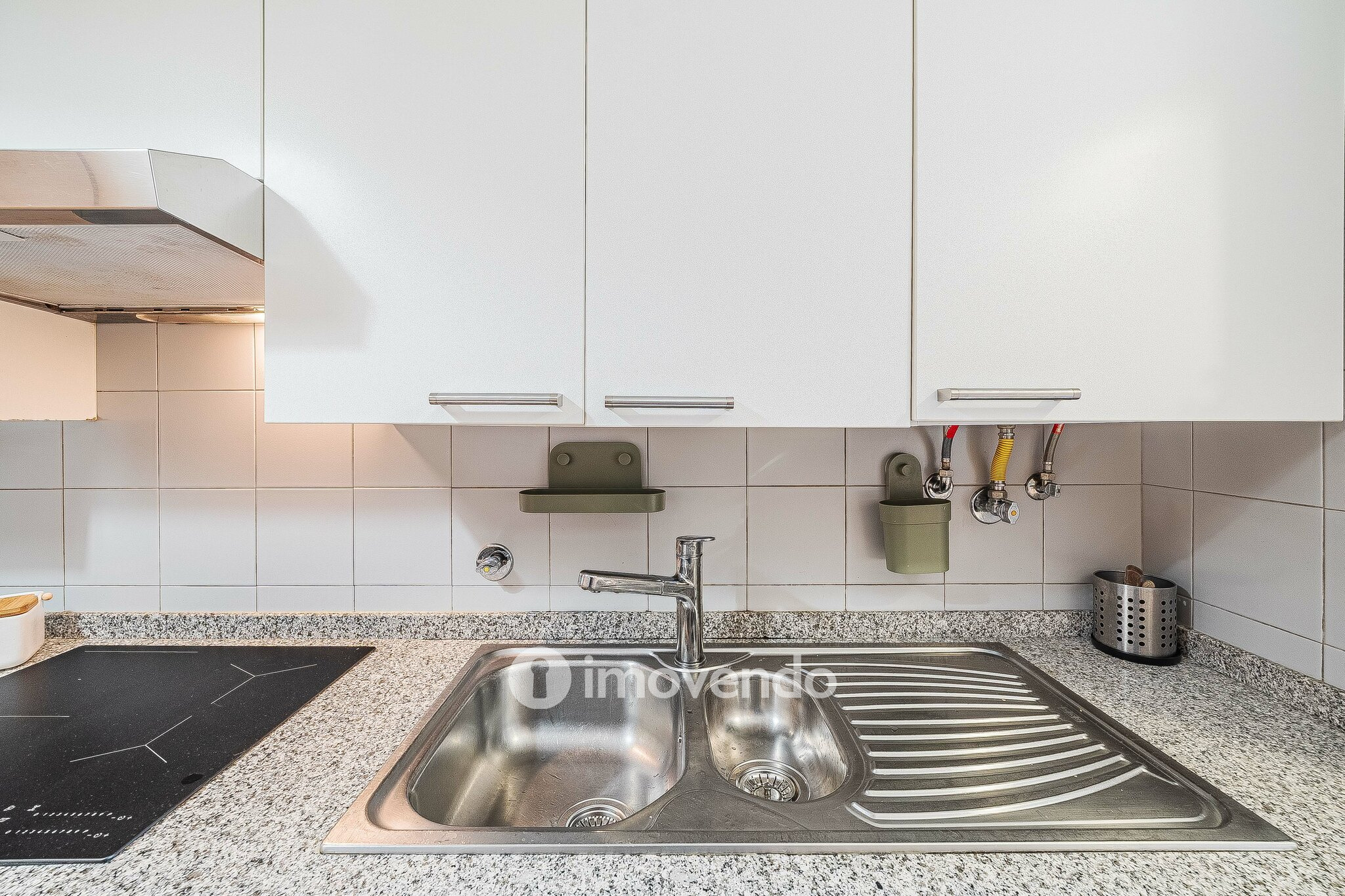 Apartamento T4, com estacionamento e arrecadação, na Alta de Lisboa