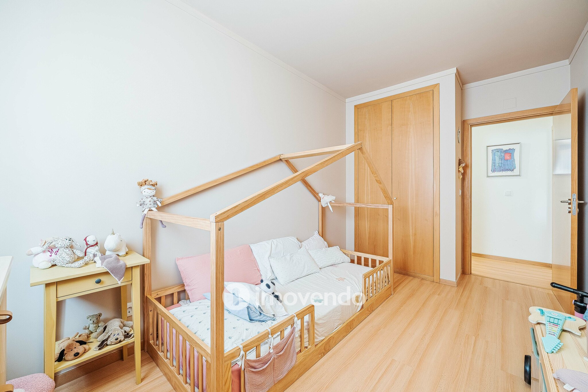 Apartamento T4, com estacionamento e arrecadação, na Alta de Lisboa