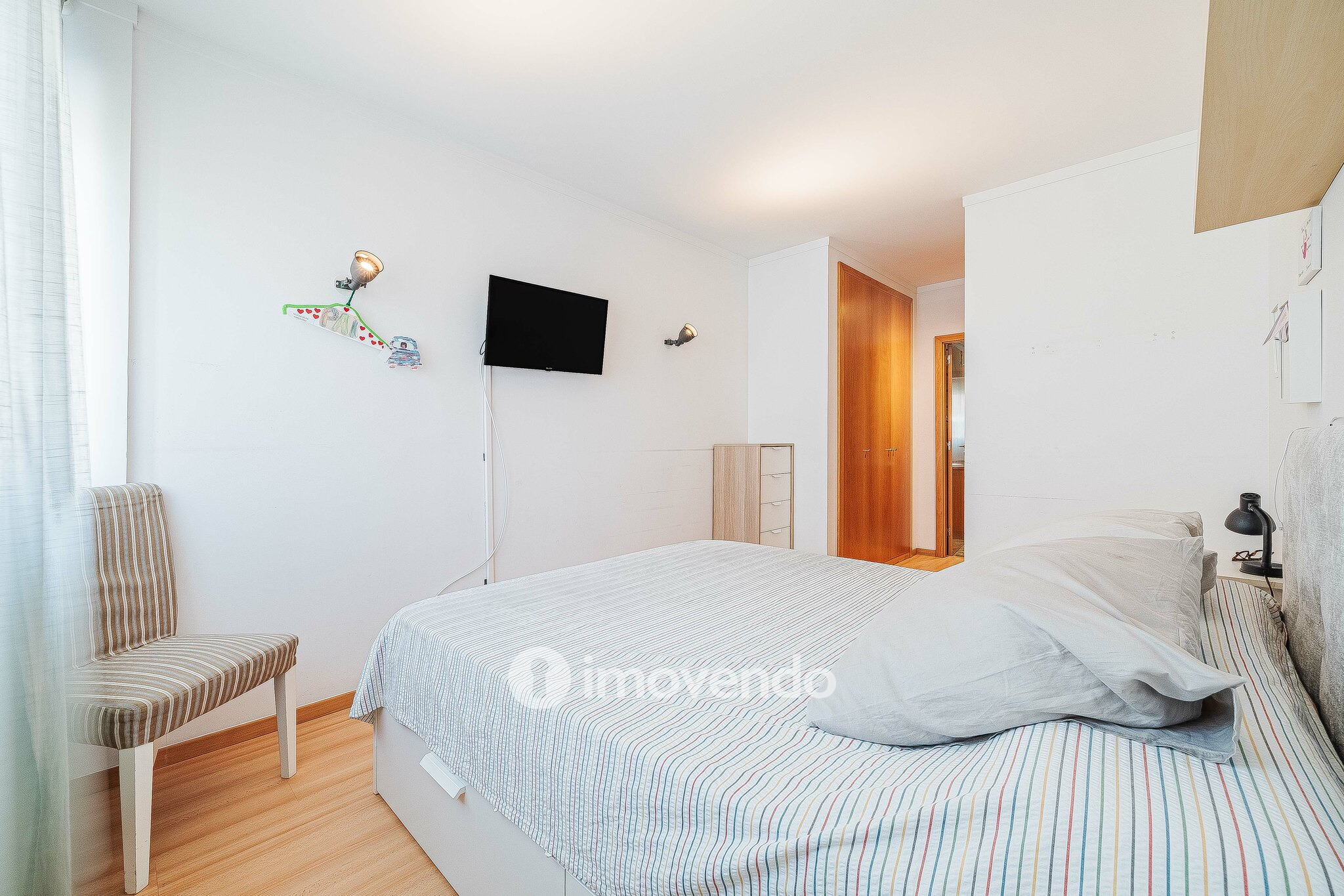 Apartamento T4, com estacionamento e arrecadação, na Alta de Lisboa