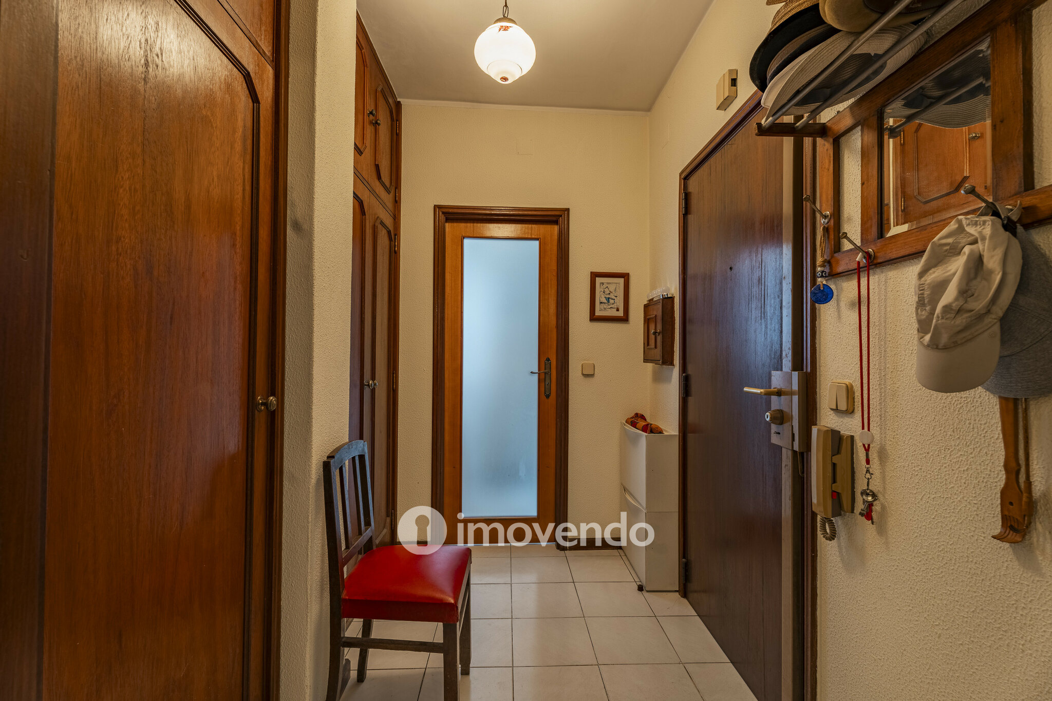Apartamento T1+1 com terraço, em Vila Nova de Gaia