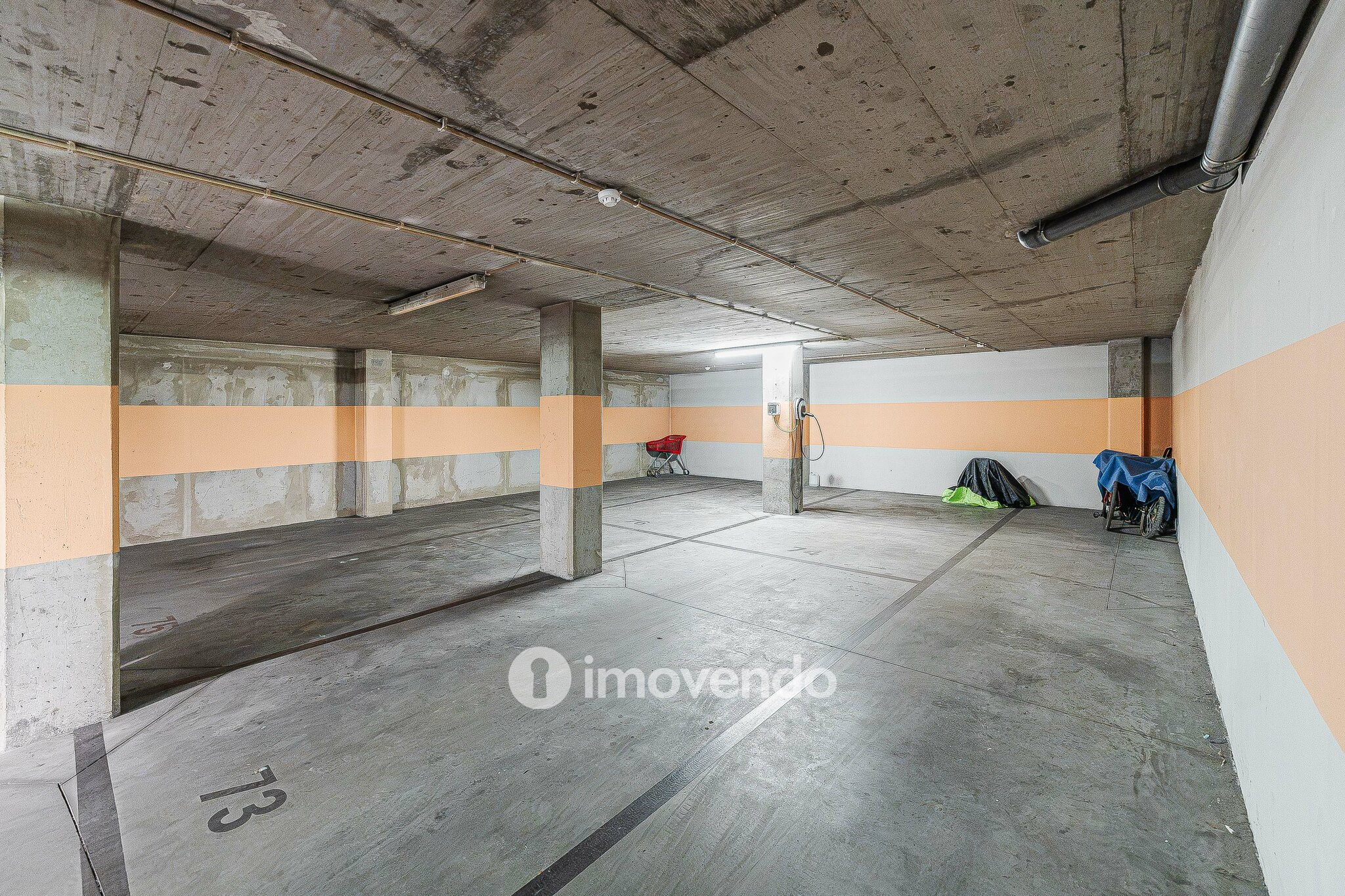 Apartamento T4, com estacionamento e arrecadação, na Alta de Lisboa