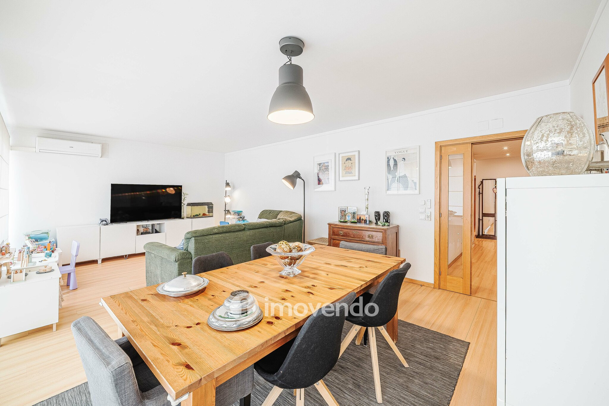 Apartamento T4, com estacionamento e arrecadação, na Alta de Lisboa