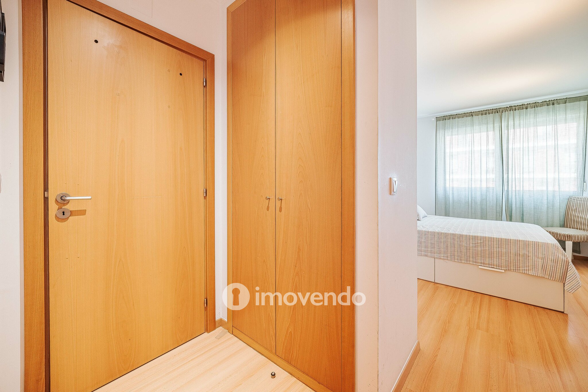 Apartamento T4, com estacionamento e arrecadação, na Alta de Lisboa