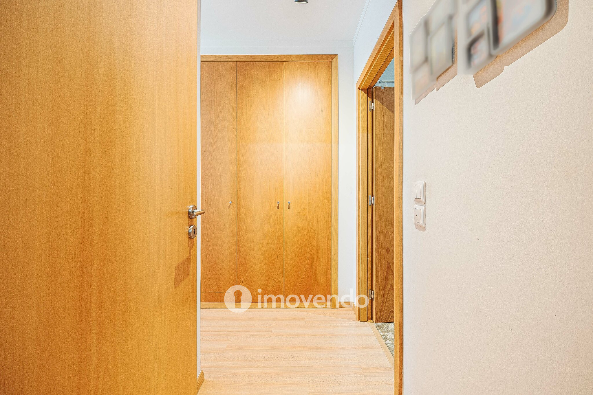 Apartamento T4, com estacionamento e arrecadação, na Alta de Lisboa