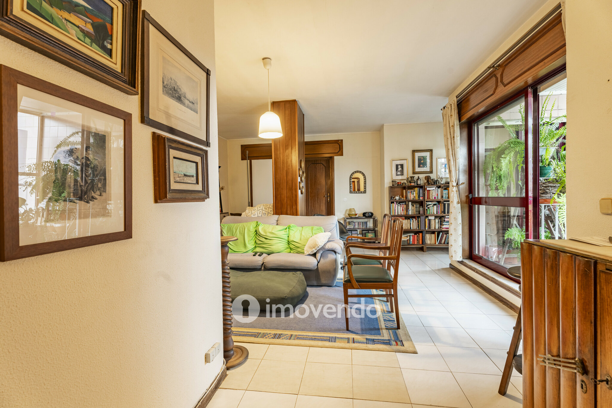 Apartamento T1+1 com terraço, em Vila Nova de Gaia