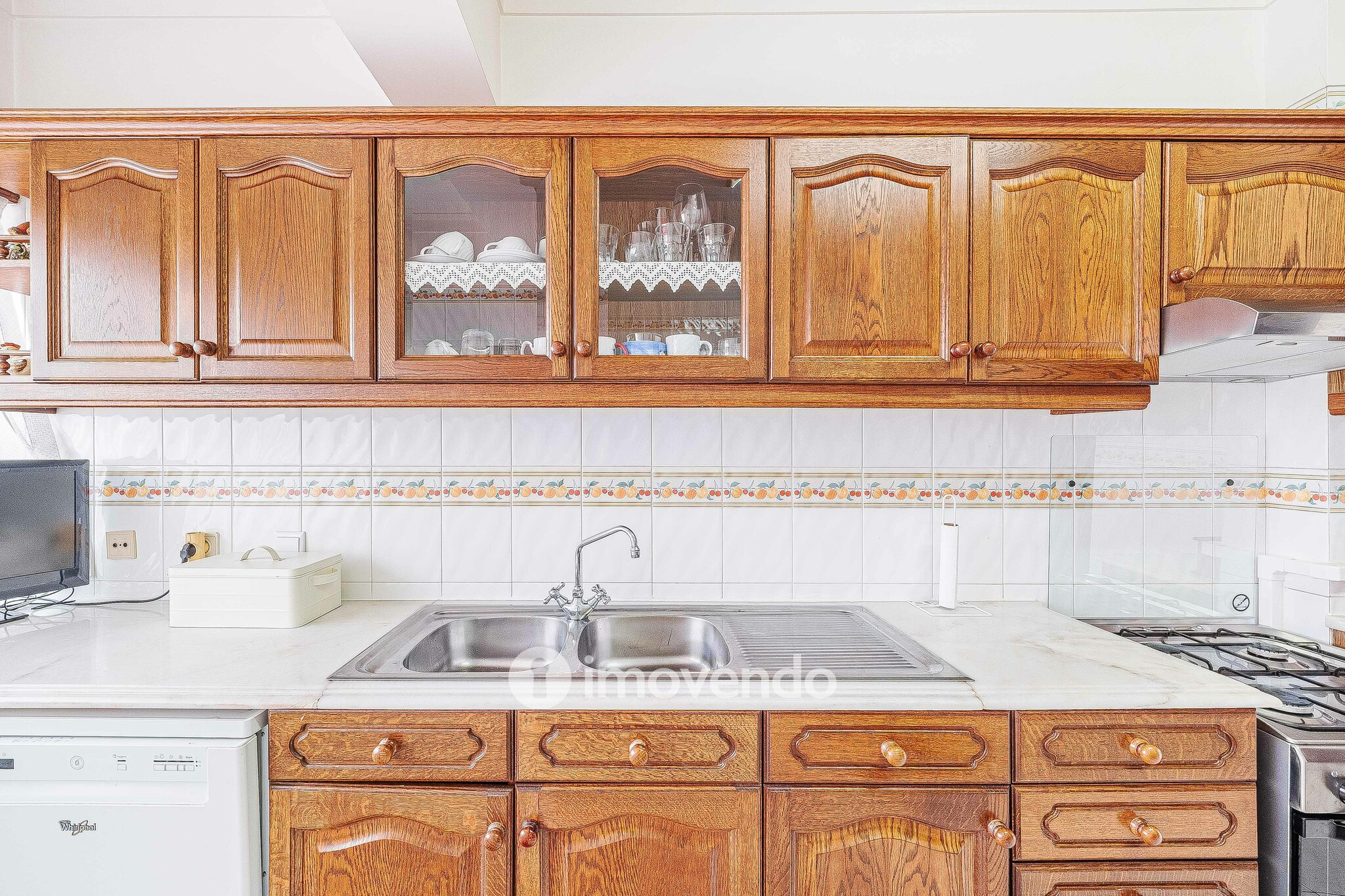 Apartamento T4 com garagem para duas viaturas, em Alverca