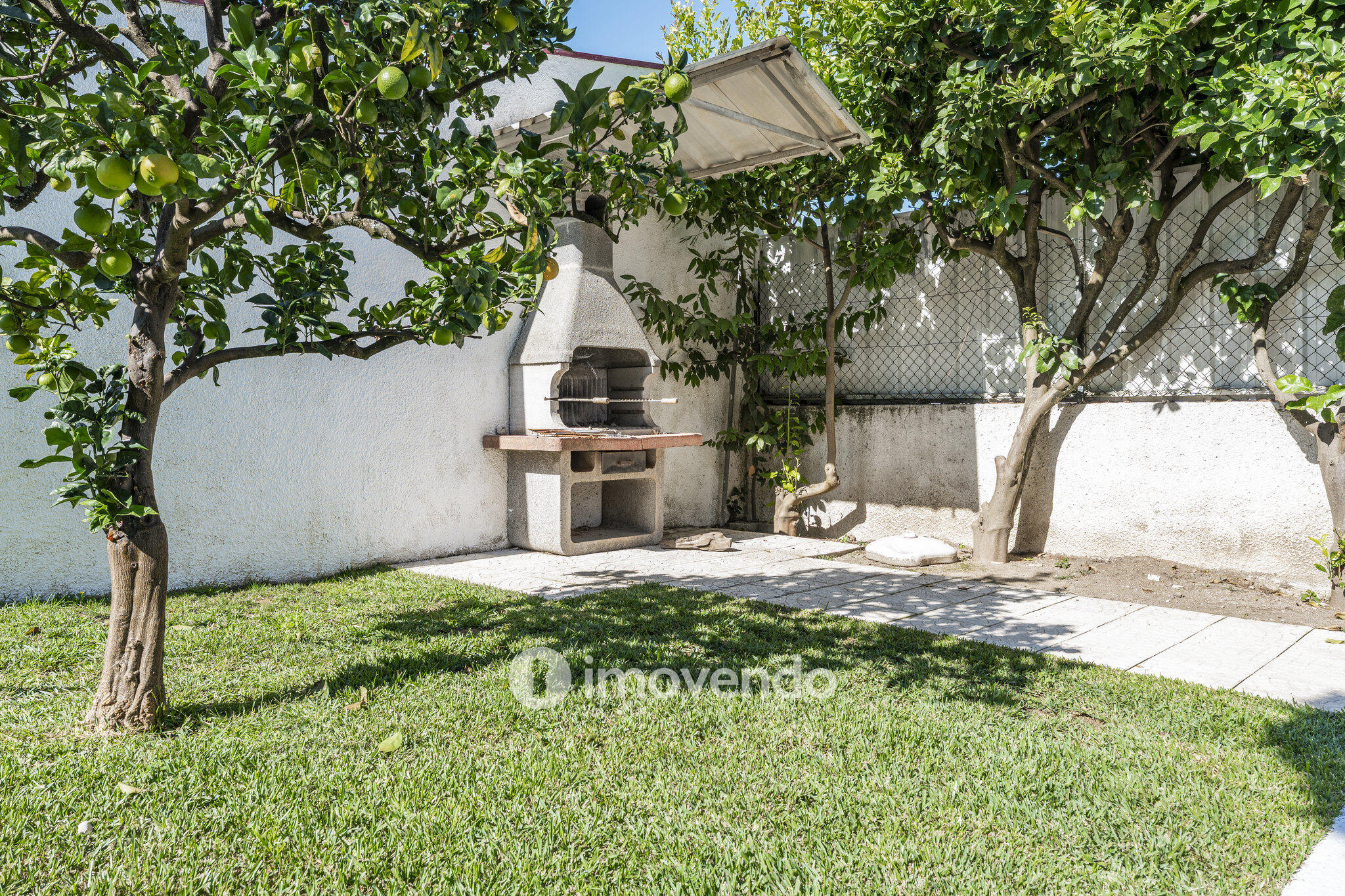 Moradia Independente em Nogueira - Elegância, Conforto, Exclusividade