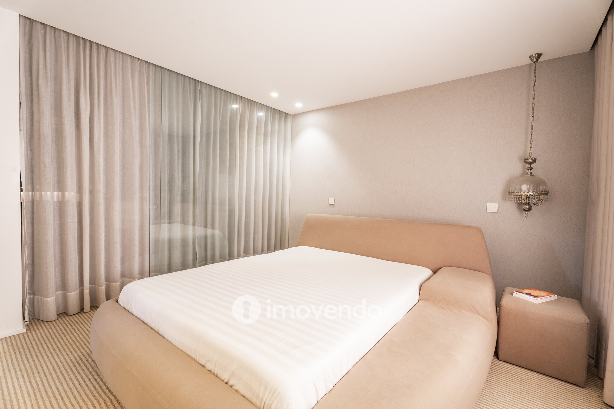 Moradia Independente em Nogueira - Elegância, Conforto, Exclusividade