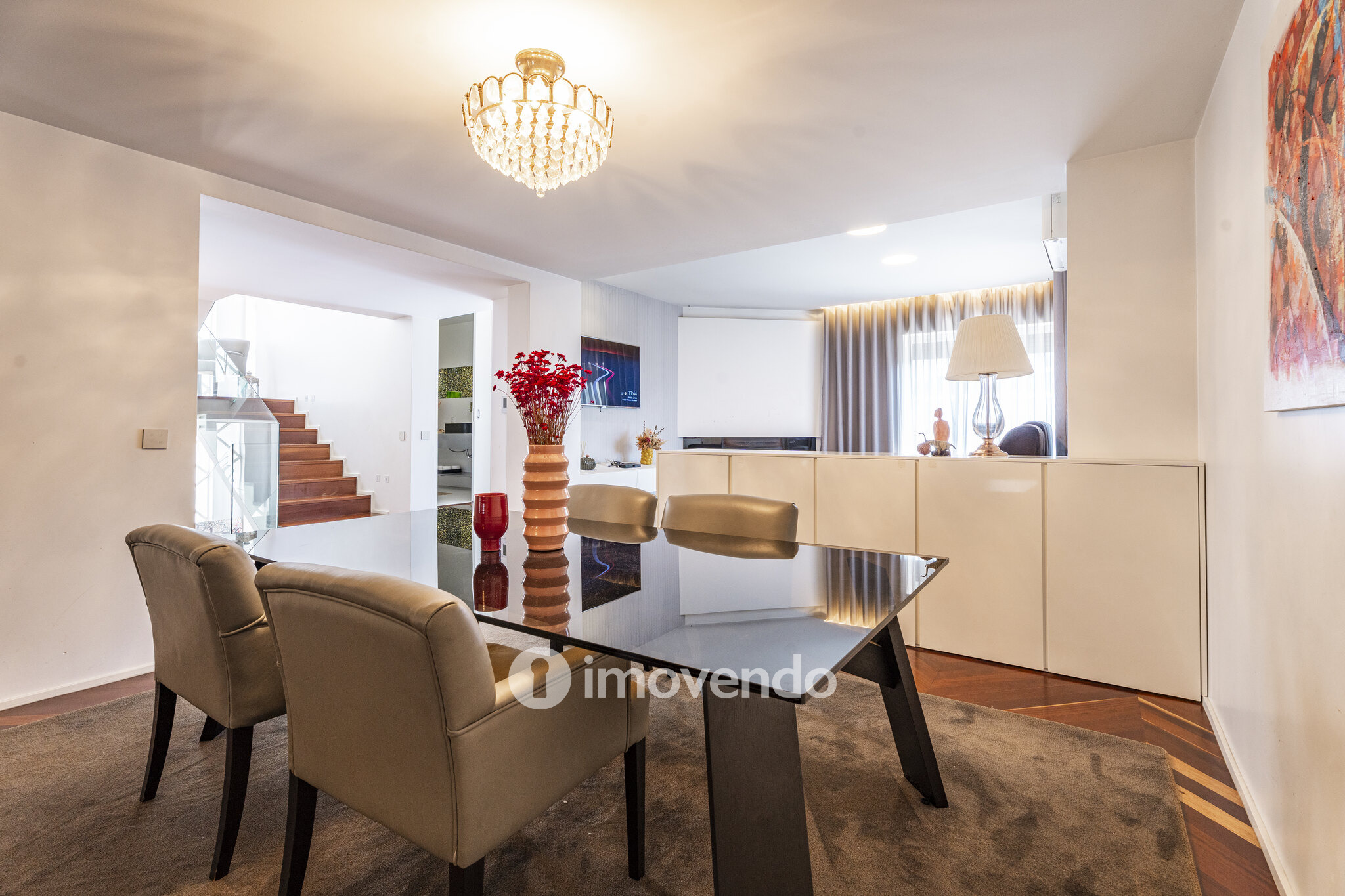 Moradia Independente em Nogueira - Elegância, Conforto, Exclusividade