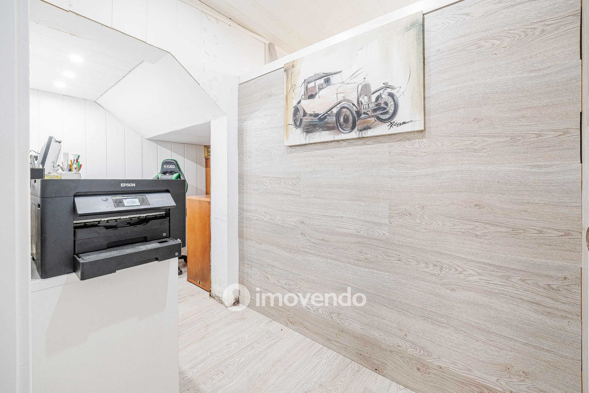 Apartamento T1+1, com logradouro grande, em Odivelas