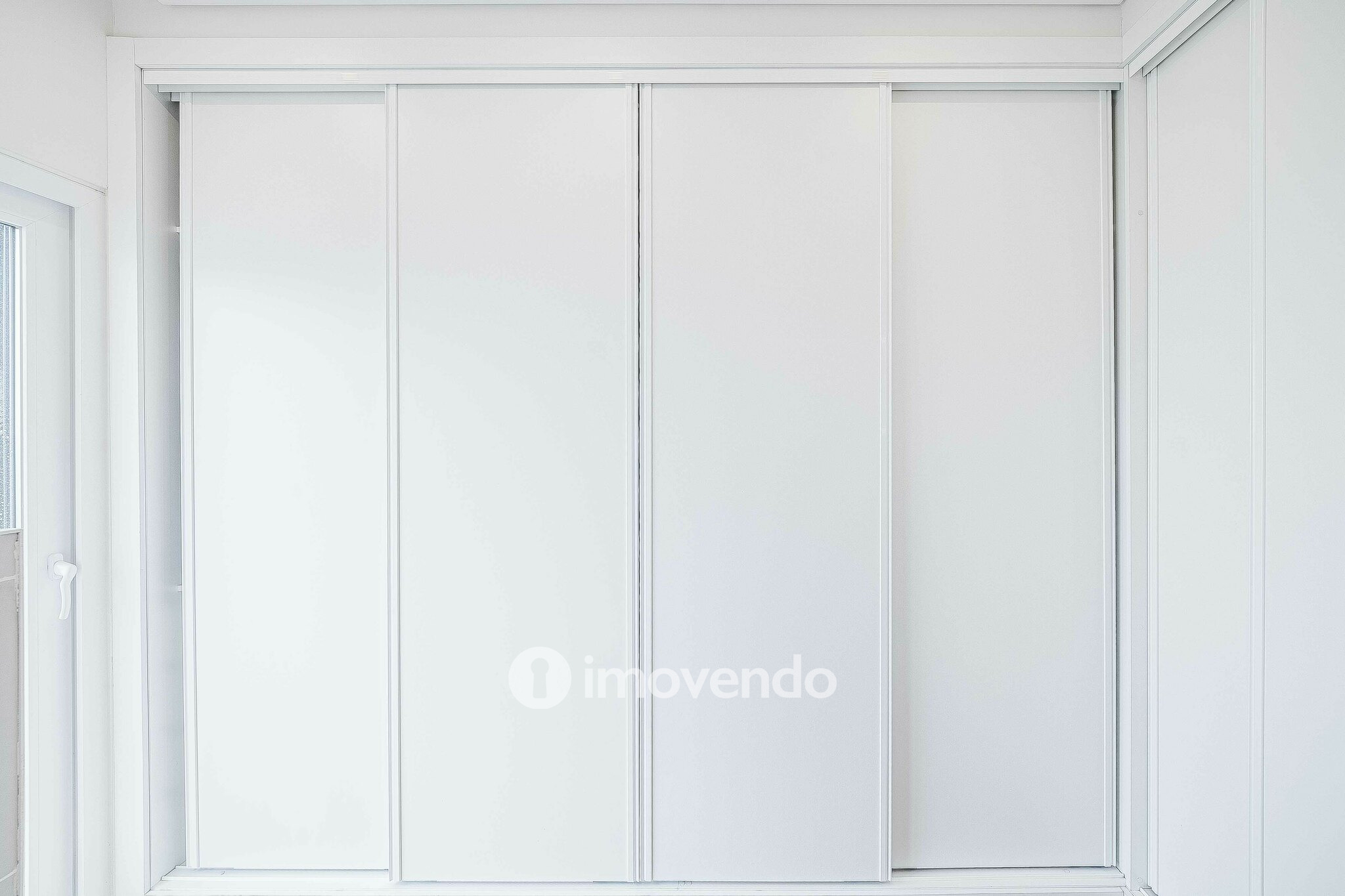 Moradia T3+1 moderna e exclusiva, com garagem e jardim, em Porto Salvo