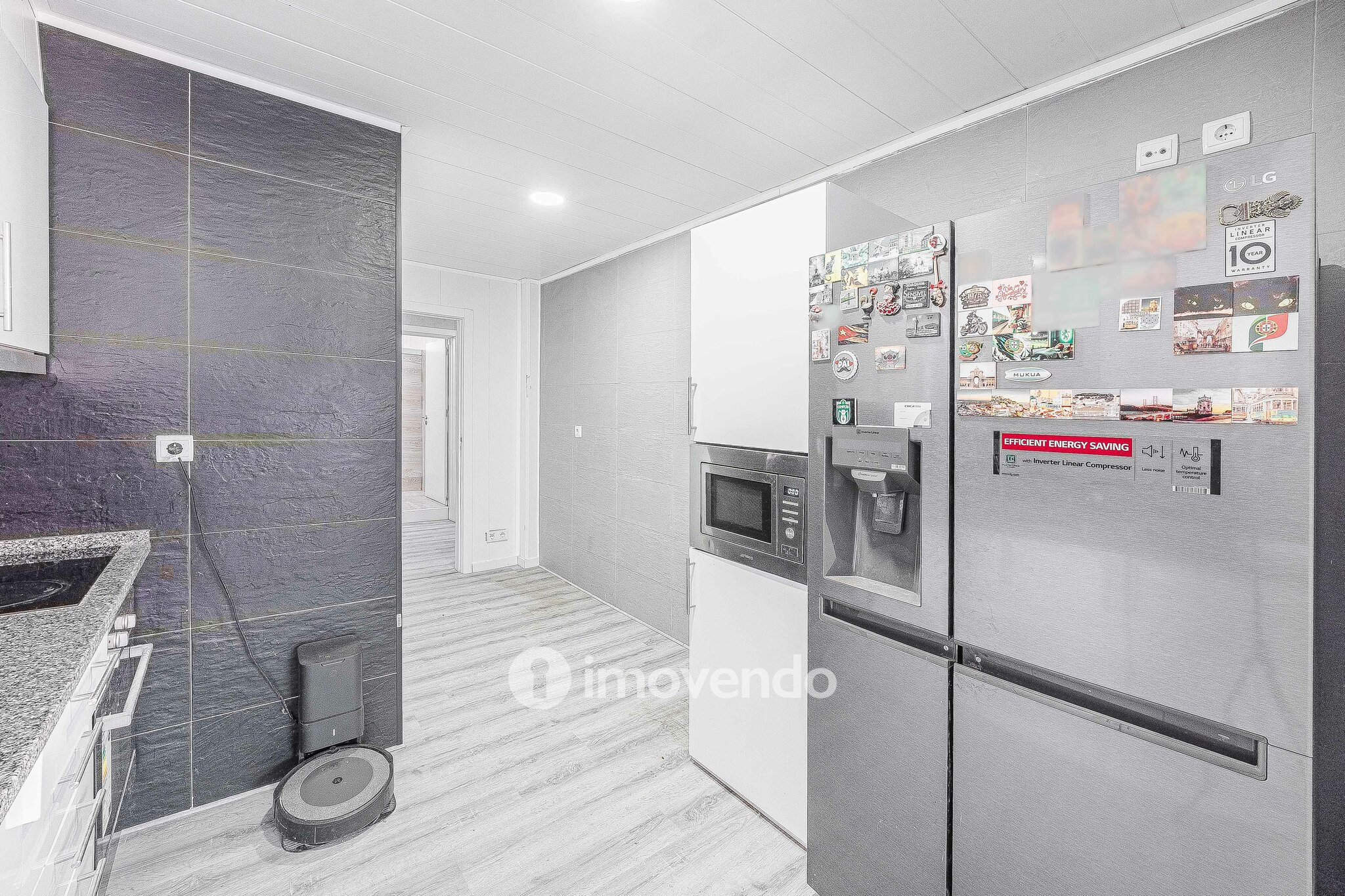 Apartamento T1+1, com logradouro grande, em Odivelas