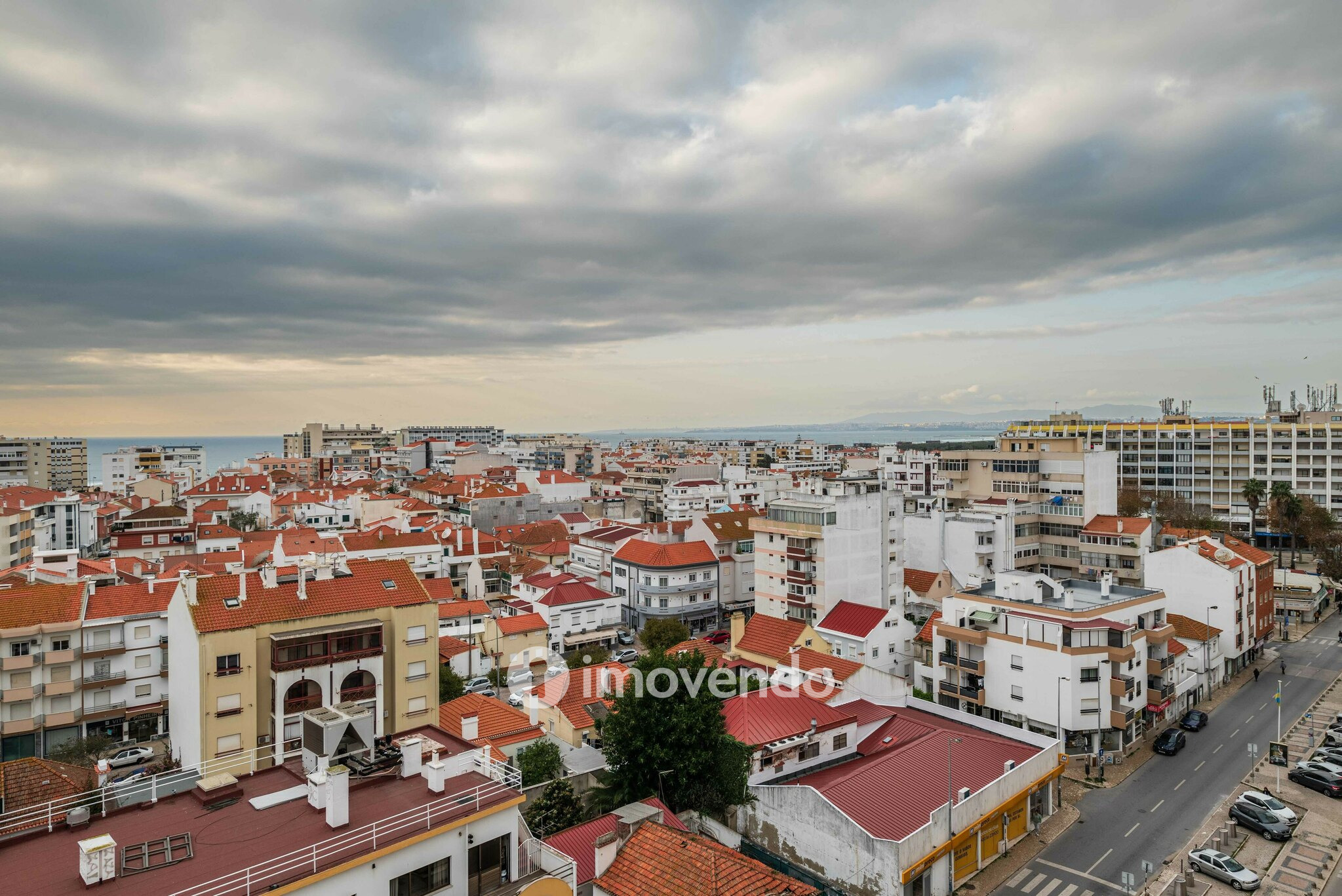 Apartamento T1 mobilado, com vista mar, na Costa da Caparica