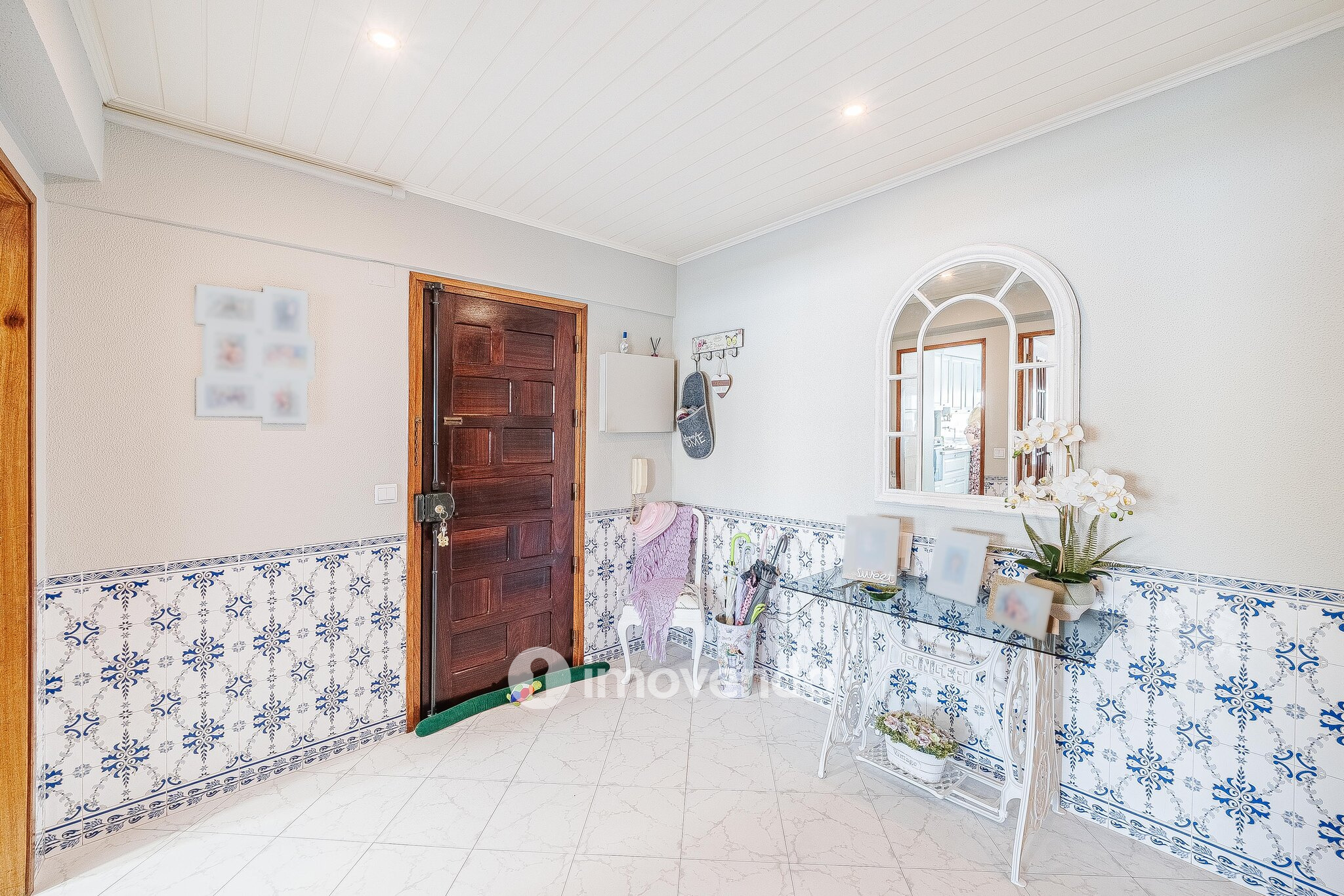 Apartamento T3, com áreas amplas, em Setúbal