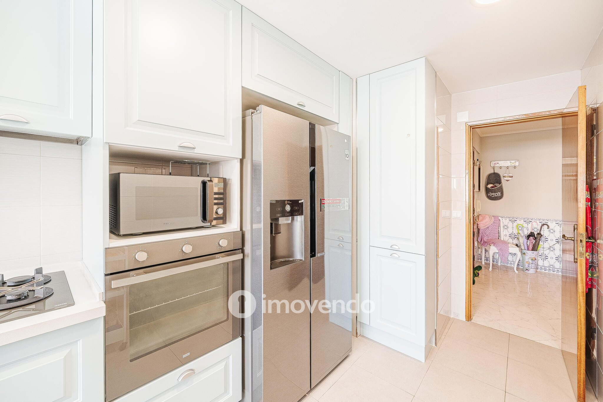 Apartamento T3, com áreas amplas, em Setúbal