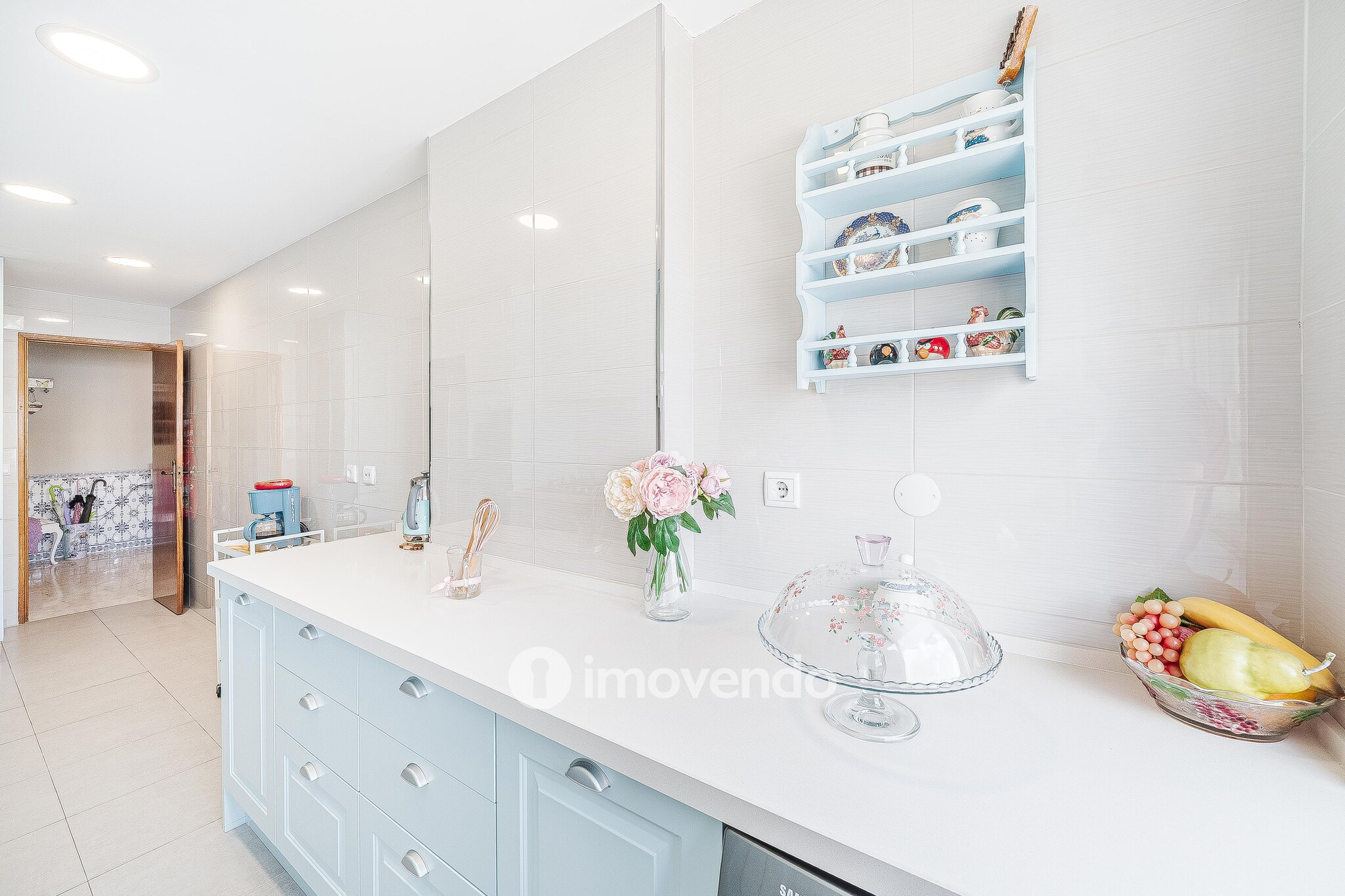 Apartamento T3, com áreas amplas, em Setúbal
