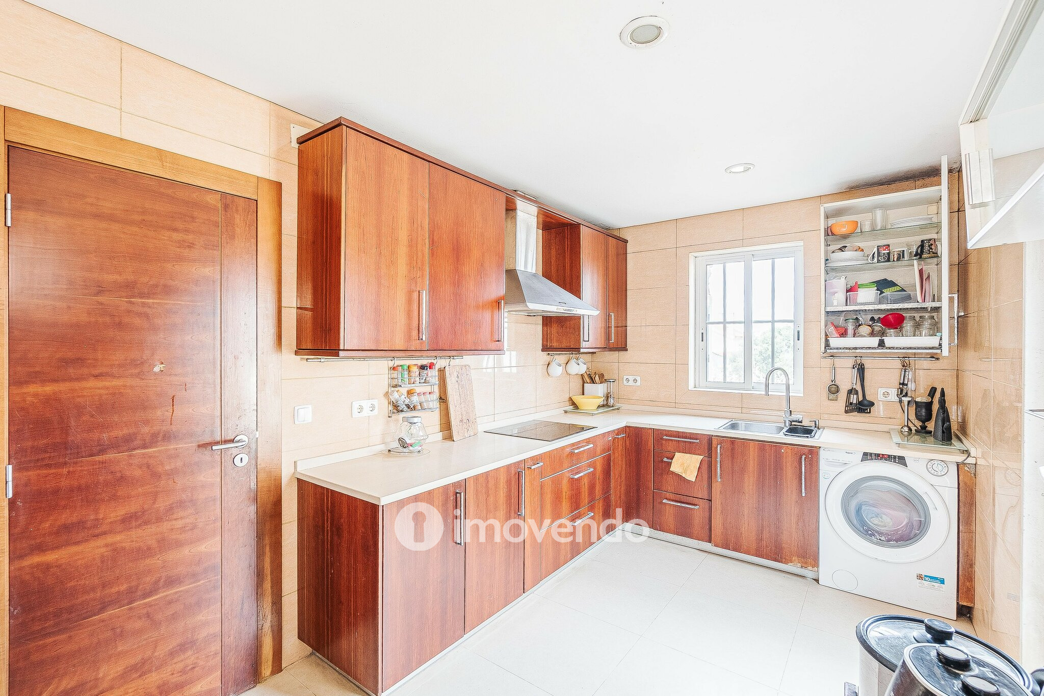 Moradia T3 isolada, em terreno de 1.262m², em Bicesse, Alcabideche