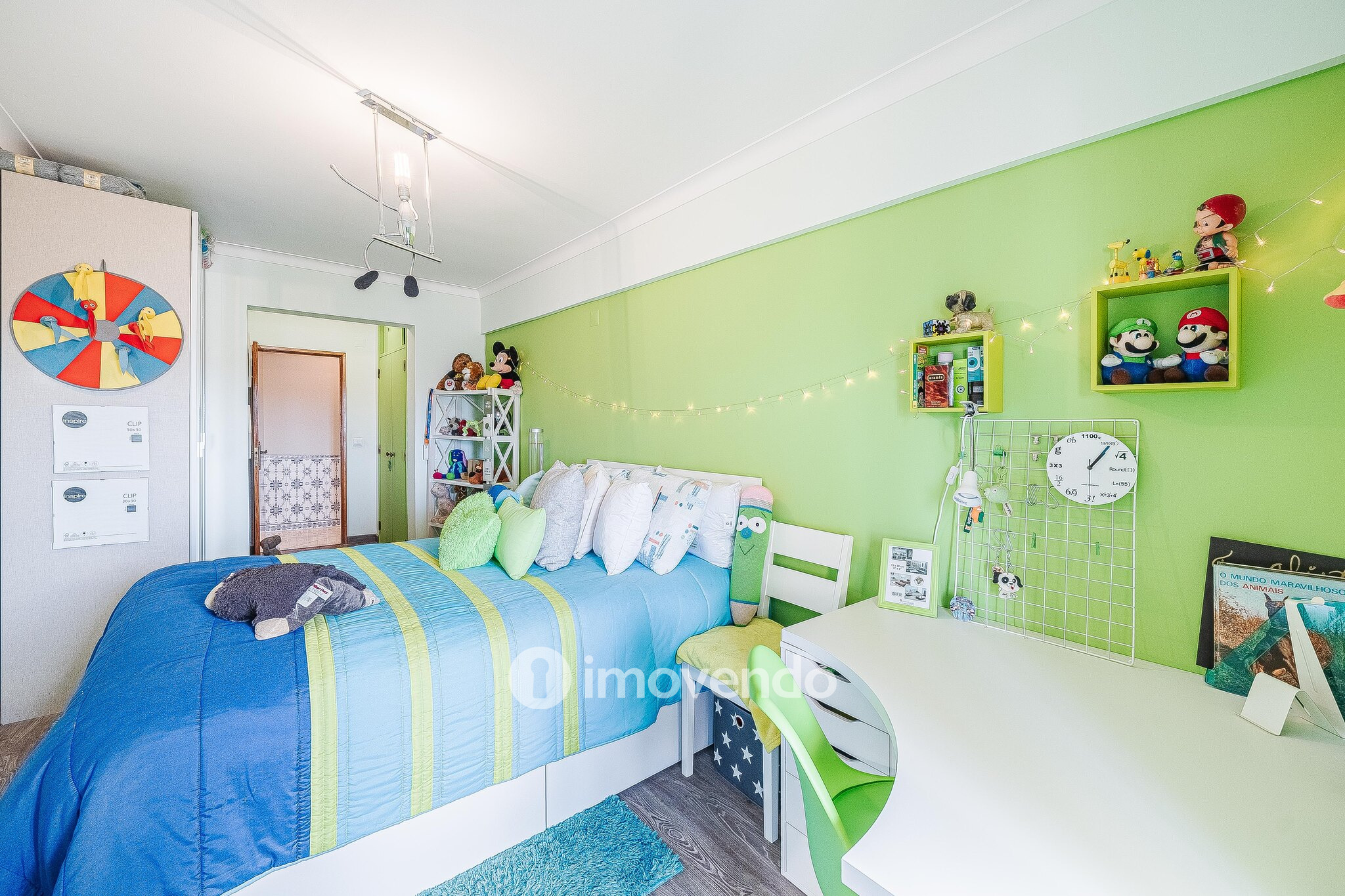 Apartamento T3, com áreas amplas, em Setúbal