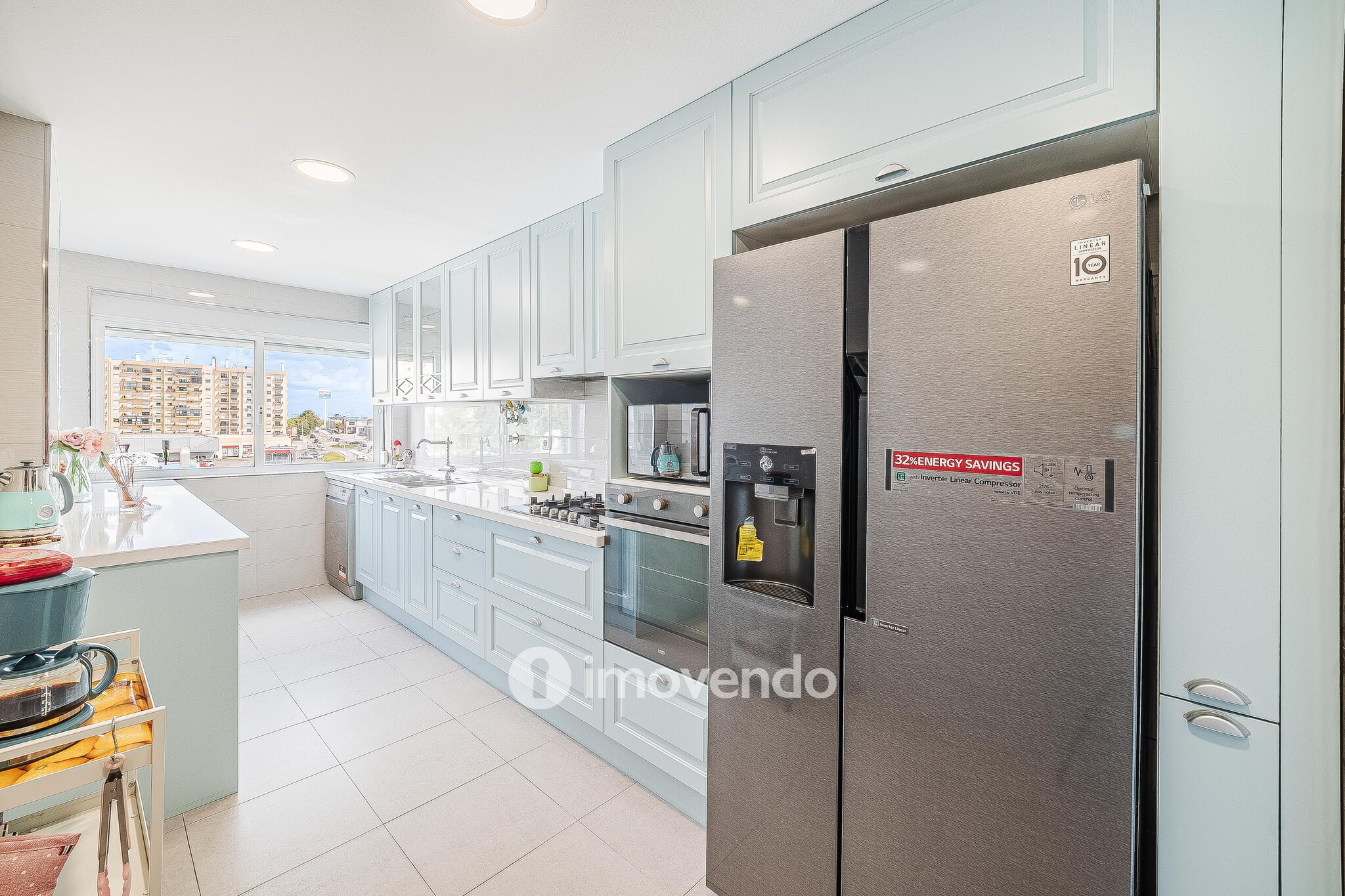 Apartamento T3, com áreas amplas, em Setúbal