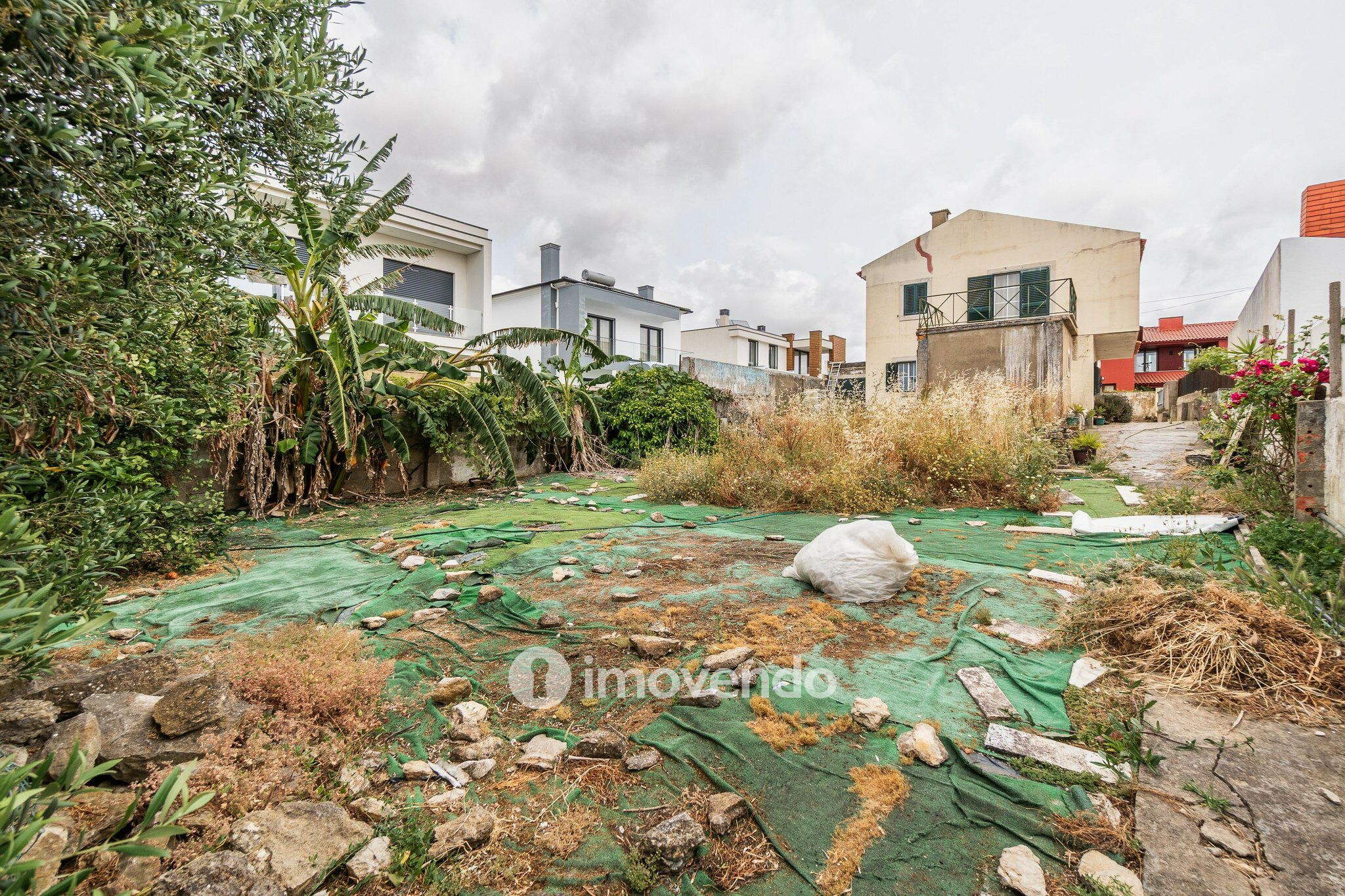 Moradia T3 isolada, em terreno de 1.262m², em Bicesse, Alcabideche