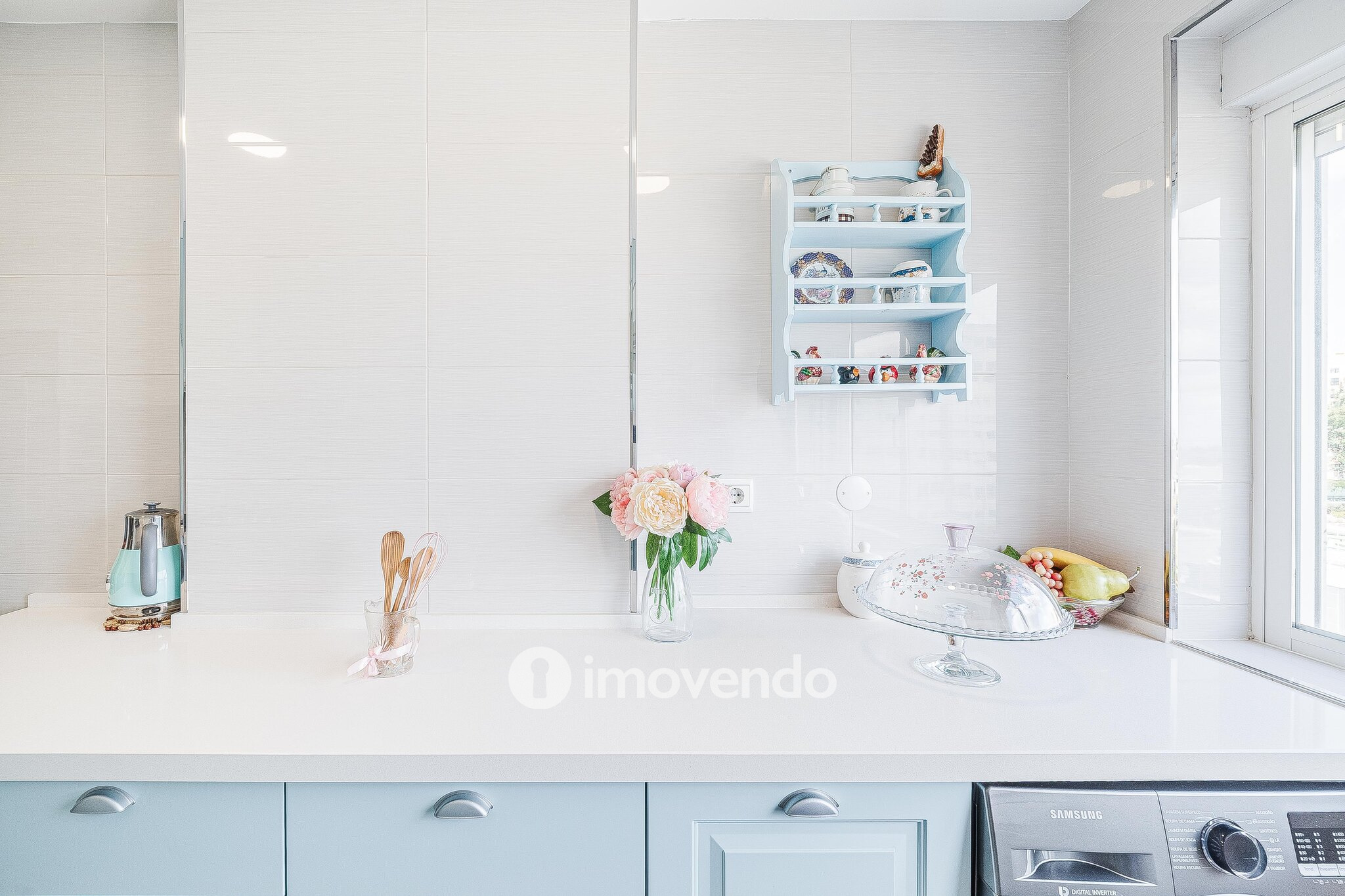 Apartamento T3, com áreas amplas, em Setúbal