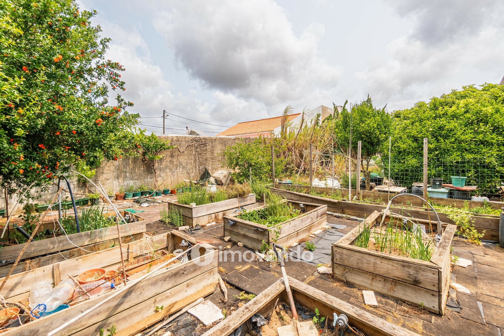 Moradia T3 isolada, em terreno de 1.262m², em Bicesse, Alcabideche