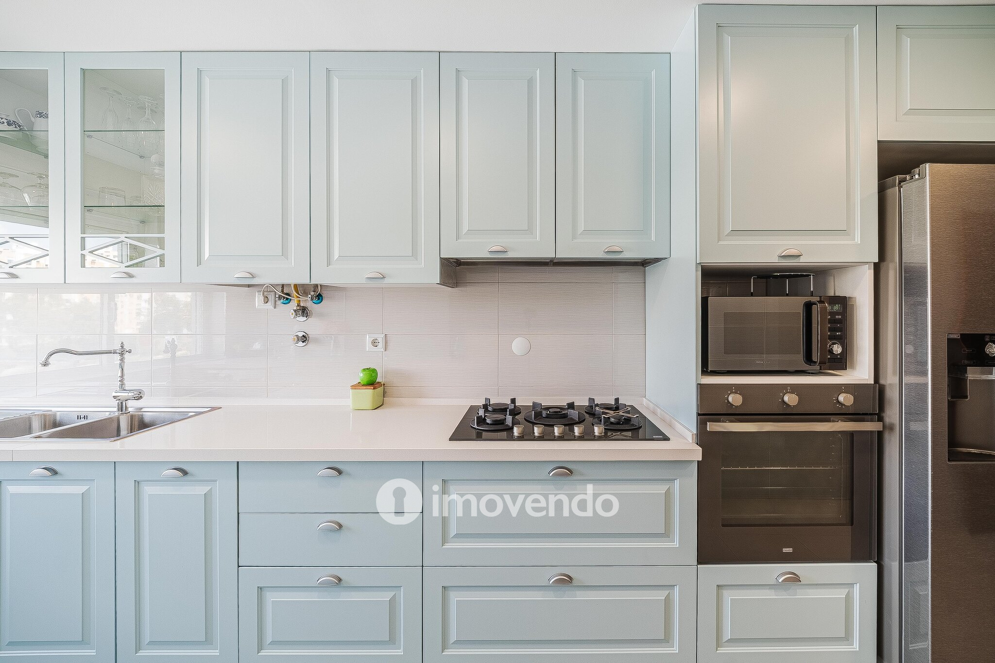Apartamento T3, com áreas amplas, em Setúbal